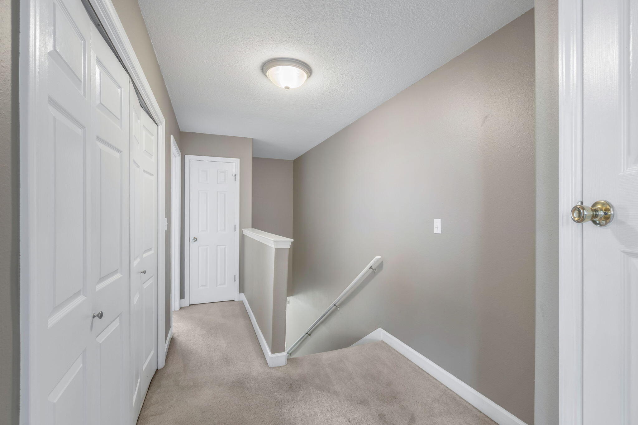 PELICAN PLACE T/H EAST - Residential