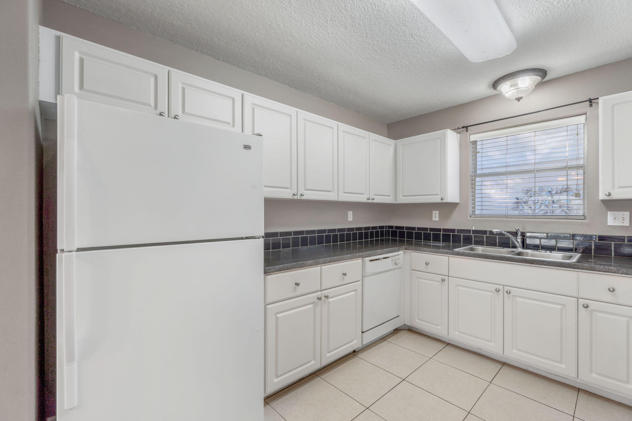 PELICAN PLACE T/H EAST - Residential