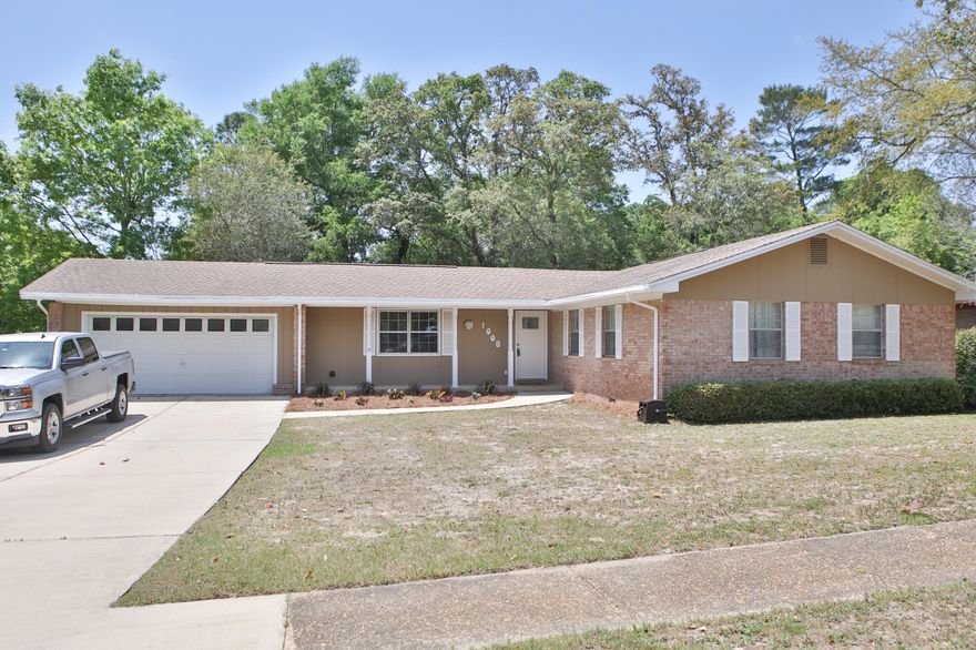 You have to look no further for your home! In this area of Niceville it is a rare find. Located on a small lake it gives the outdoor flavor in the city.Sit back and relax on your screened deck and enjoy sunrises and sunsets.If your desire is to expand the lot size will fit your plan sitting on over 1/3 of an acre.Image sitting on your front porch and chatting with your friends and neighbors.New front door invites you into the tiled foyer with plenty of room and lots of storage.Variety is the in this floor plan with 2 living areas off of the foyer.One on either side.The heart of the home divides the living area.The kitchen features oak cabinets with new dishwasher,new microwave,new refrigerator and a smooth top stove.Not one but 2 pantry's.Living area on left has French doors to 10x24 deck.