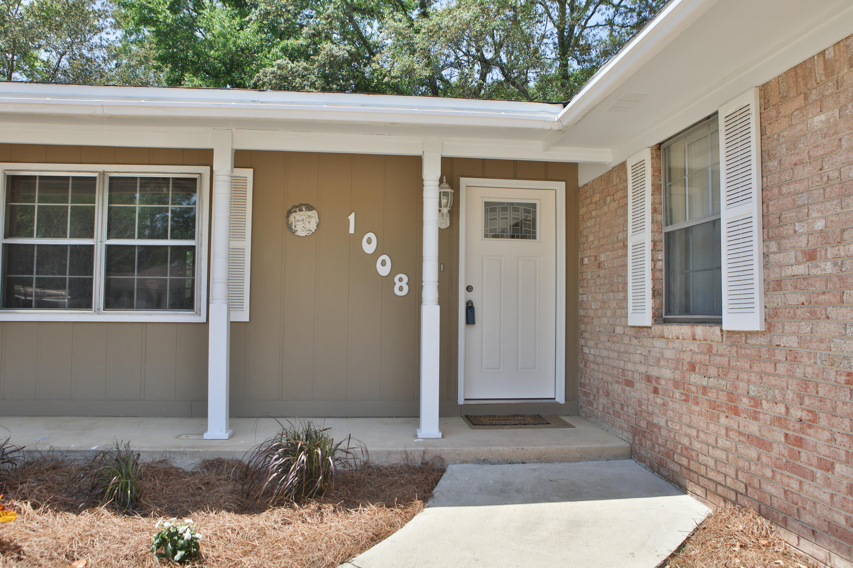 PINE LAKE S/D - Residential