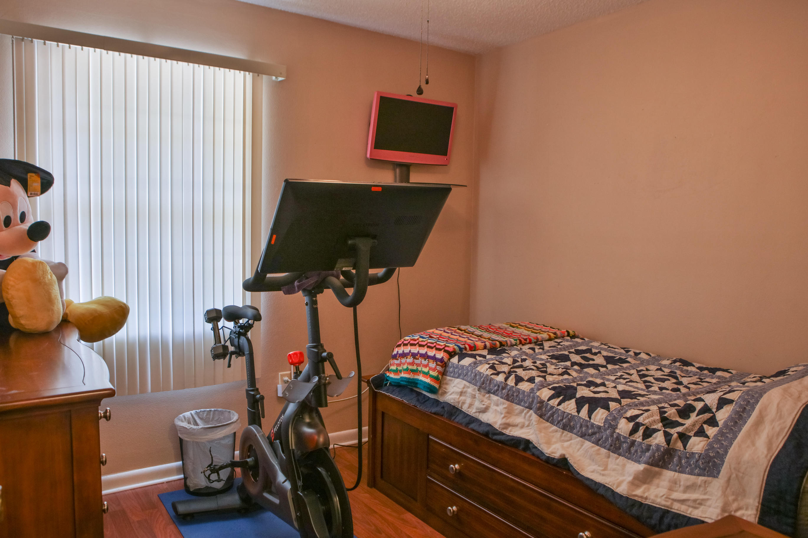 PINE LAKE S/D - Residential