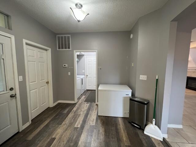 NORTH RIDGE CREEK S/D - Residential Lease