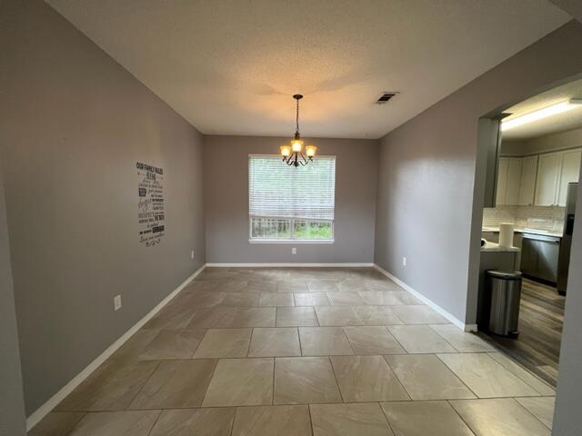 NORTH RIDGE CREEK S/D - Residential Lease