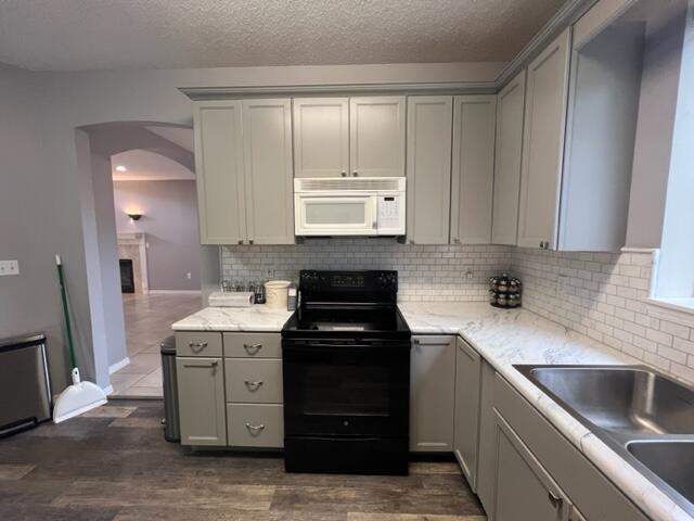 NORTH RIDGE CREEK S/D - Residential Lease