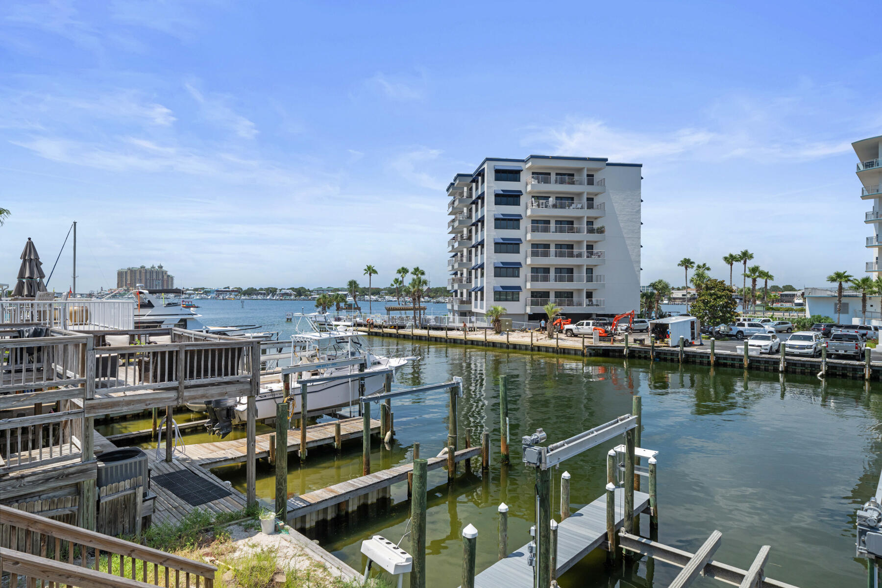 Holiday Isle - Residential