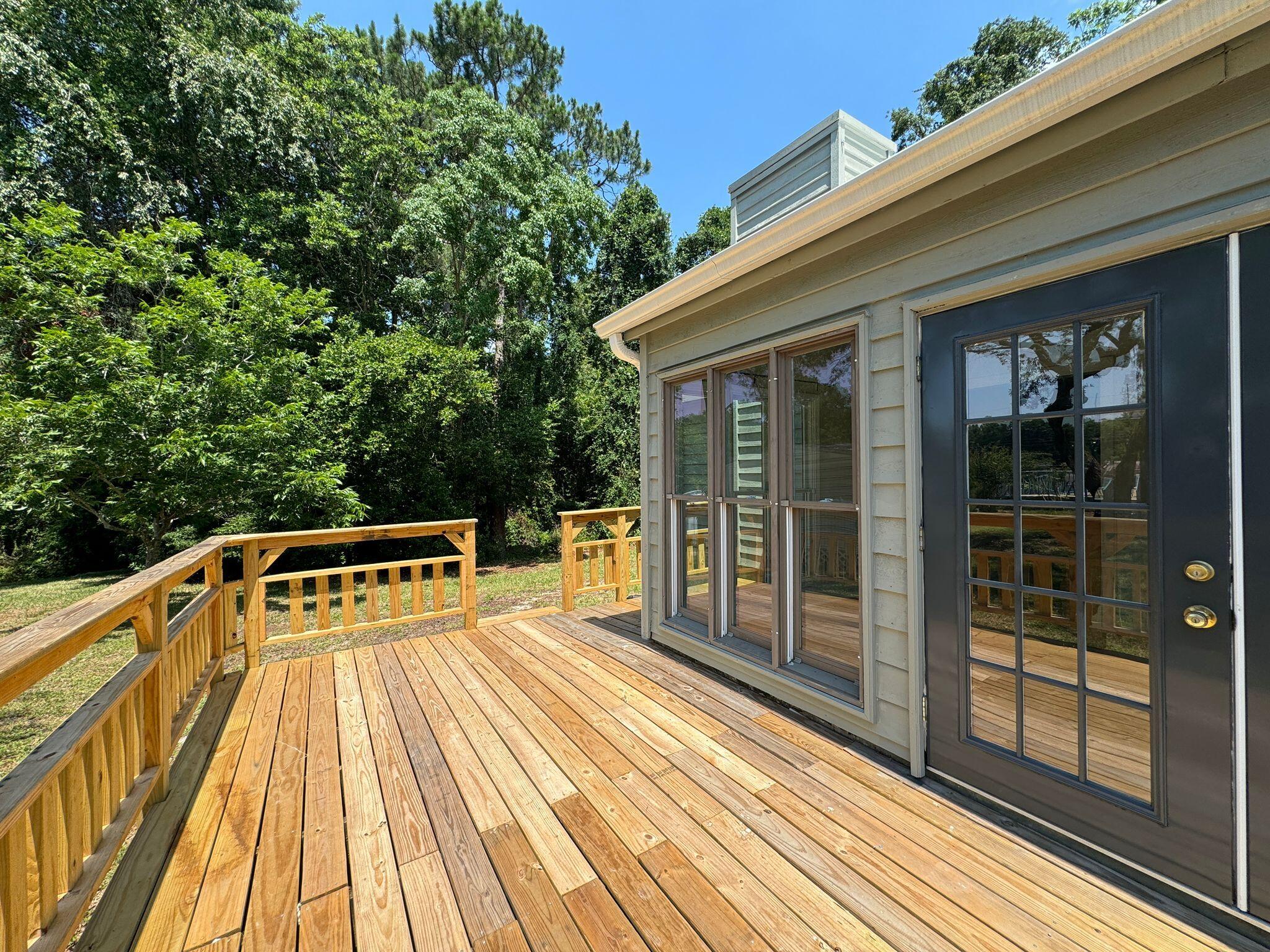 METES & BOUNDS - Residential Lease