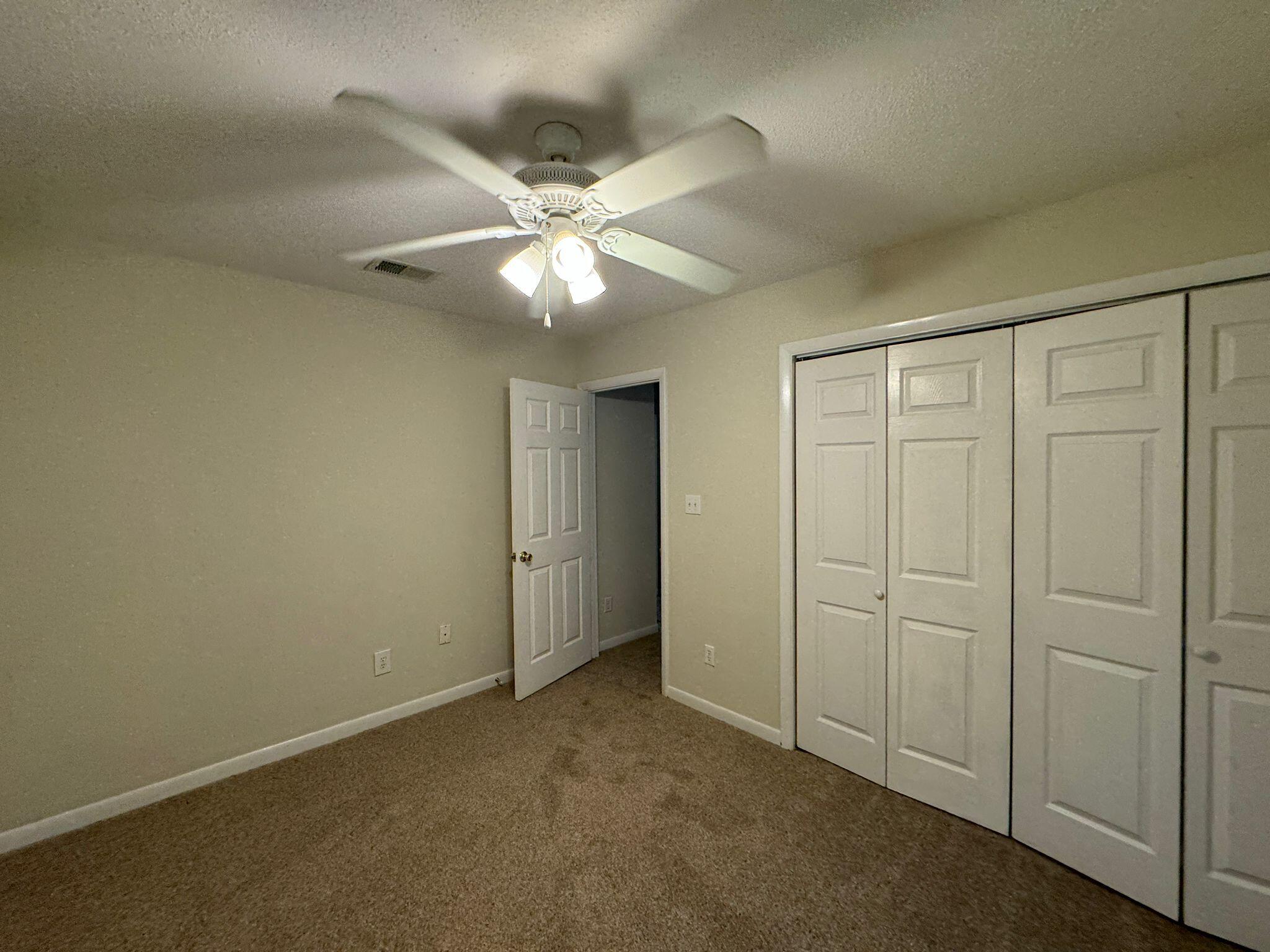 METES & BOUNDS - Residential Lease