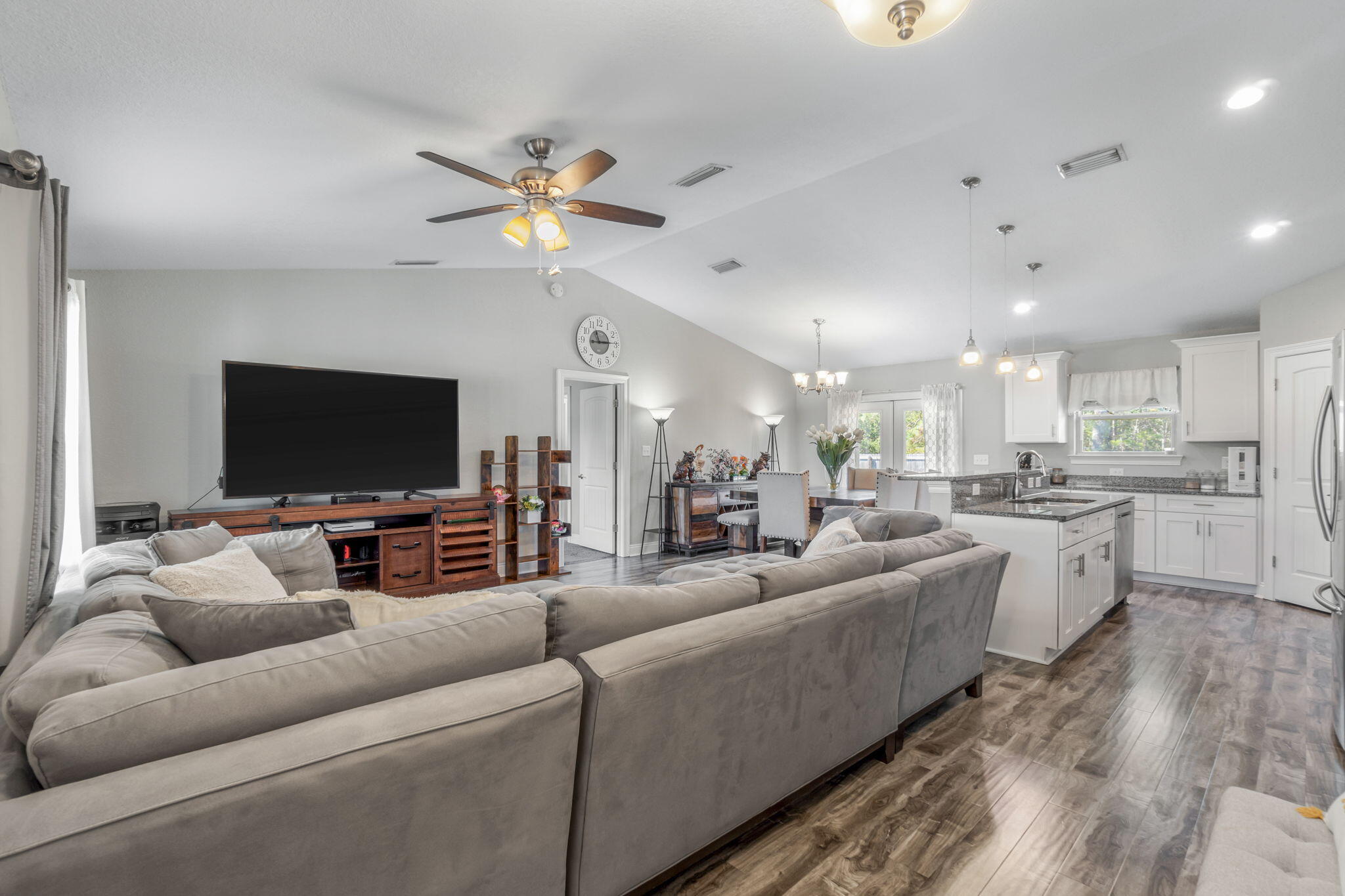 BARBAROSA TERRITORY - Residential