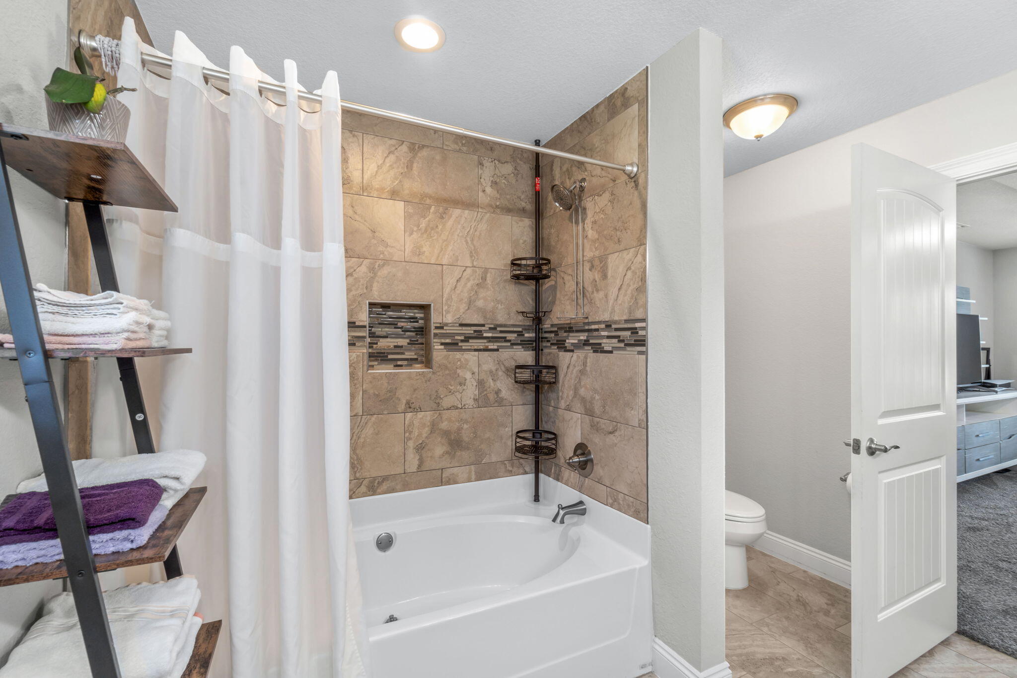 BARBAROSA TERRITORY - Residential