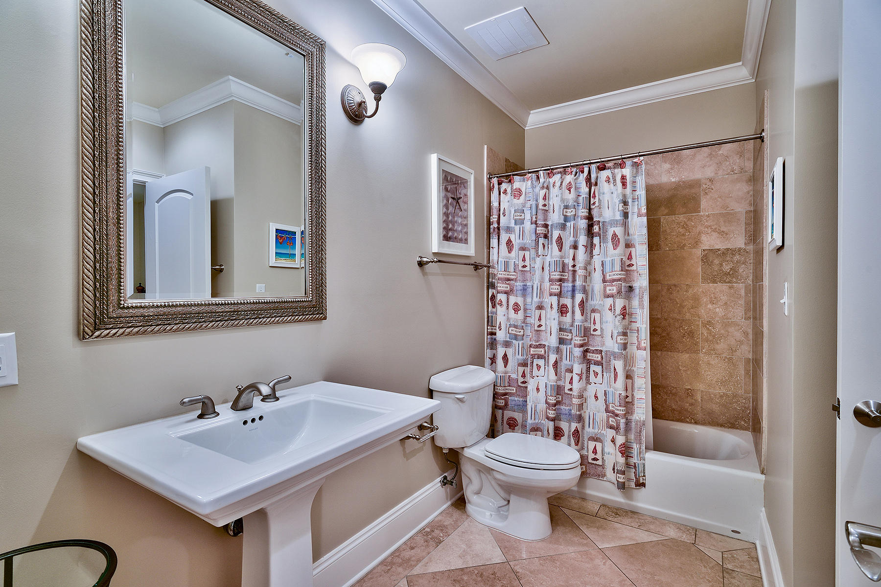 ADAGIO - Residential