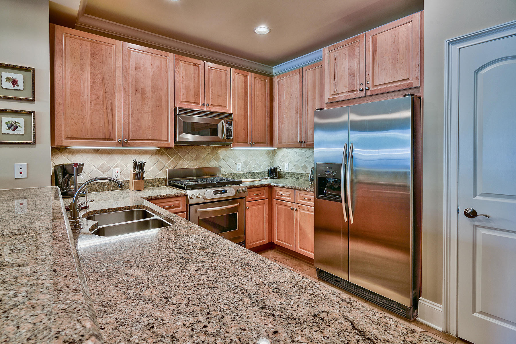 ADAGIO - Residential