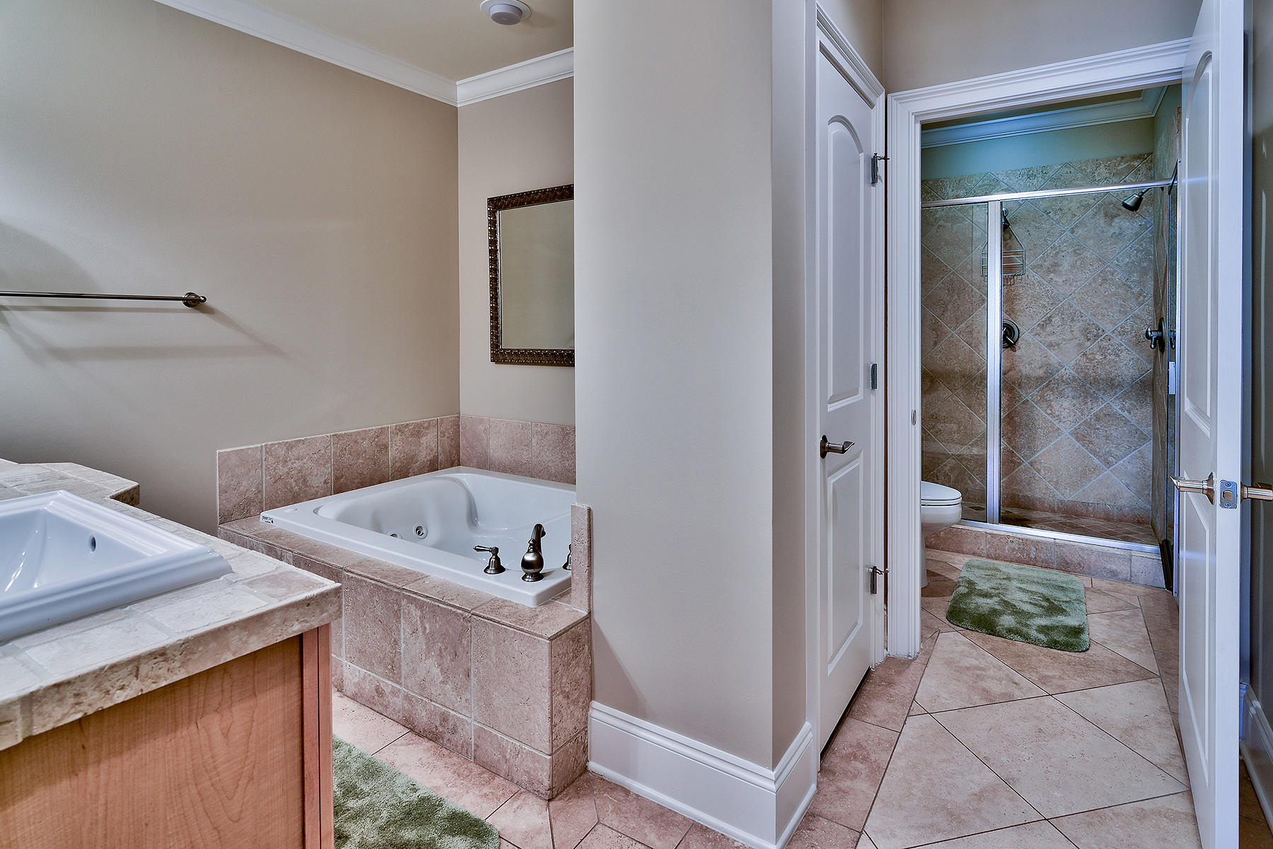 ADAGIO - Residential