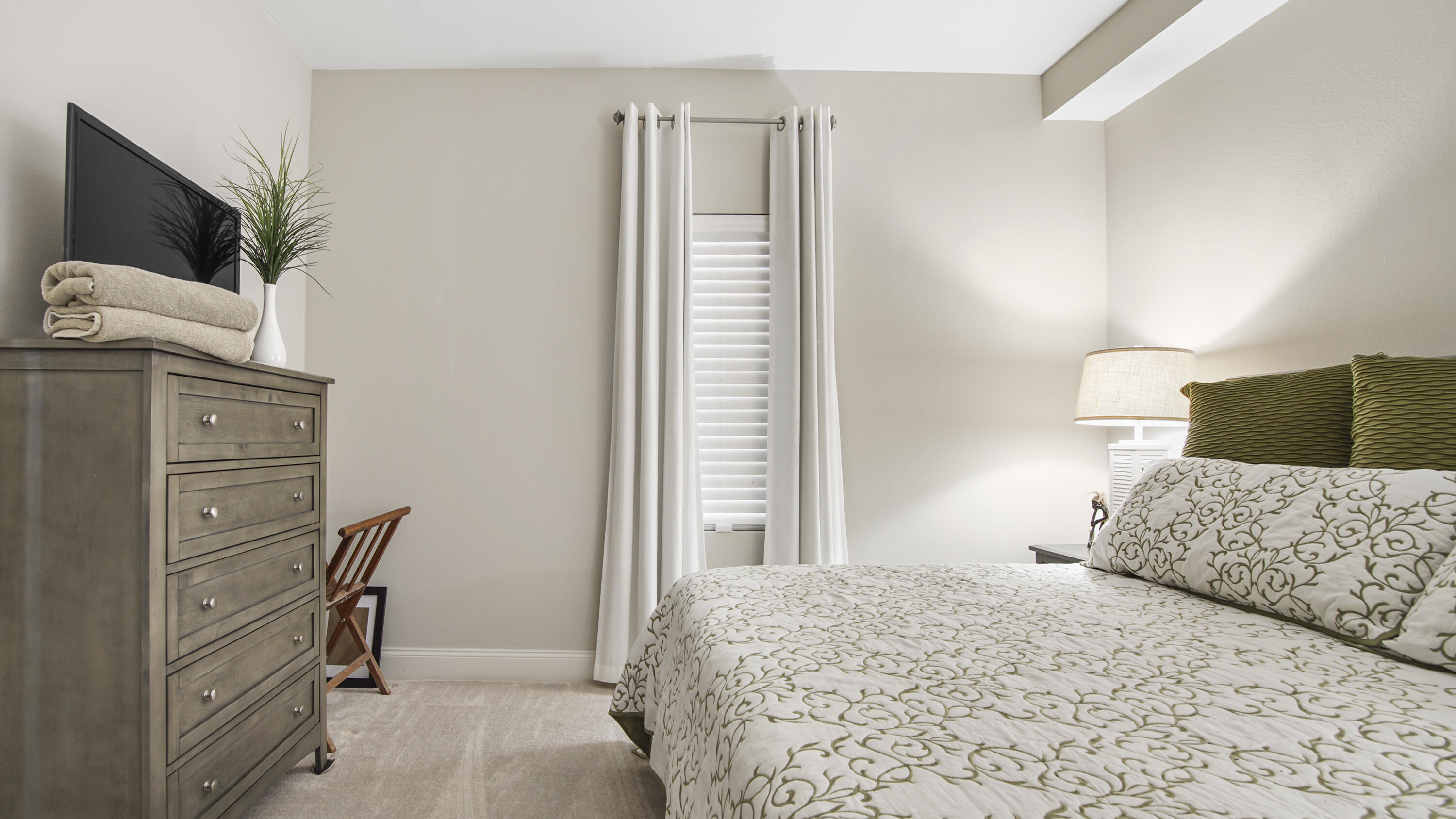 Laketown Wharf - Residential