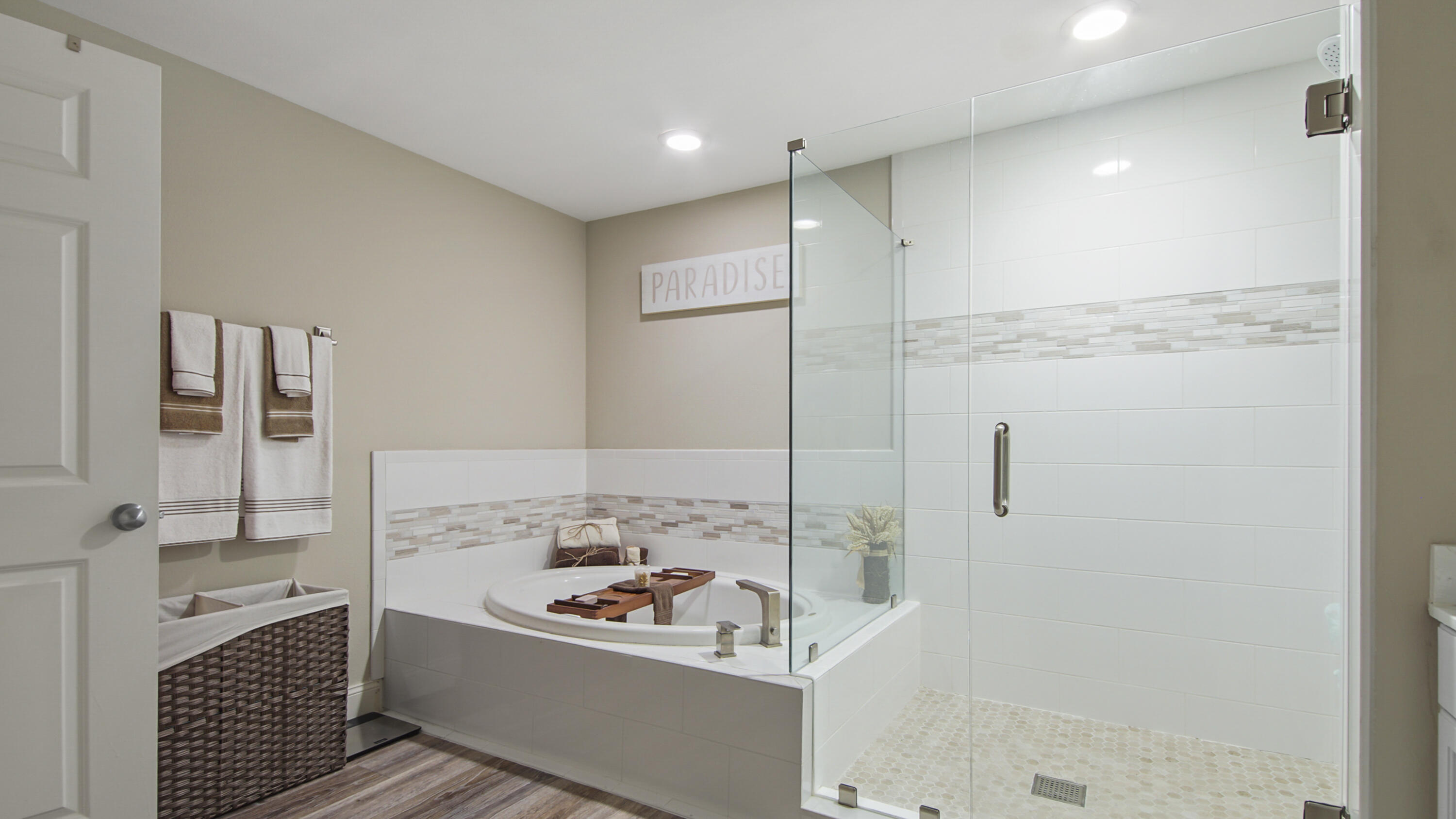 Laketown Wharf - Residential