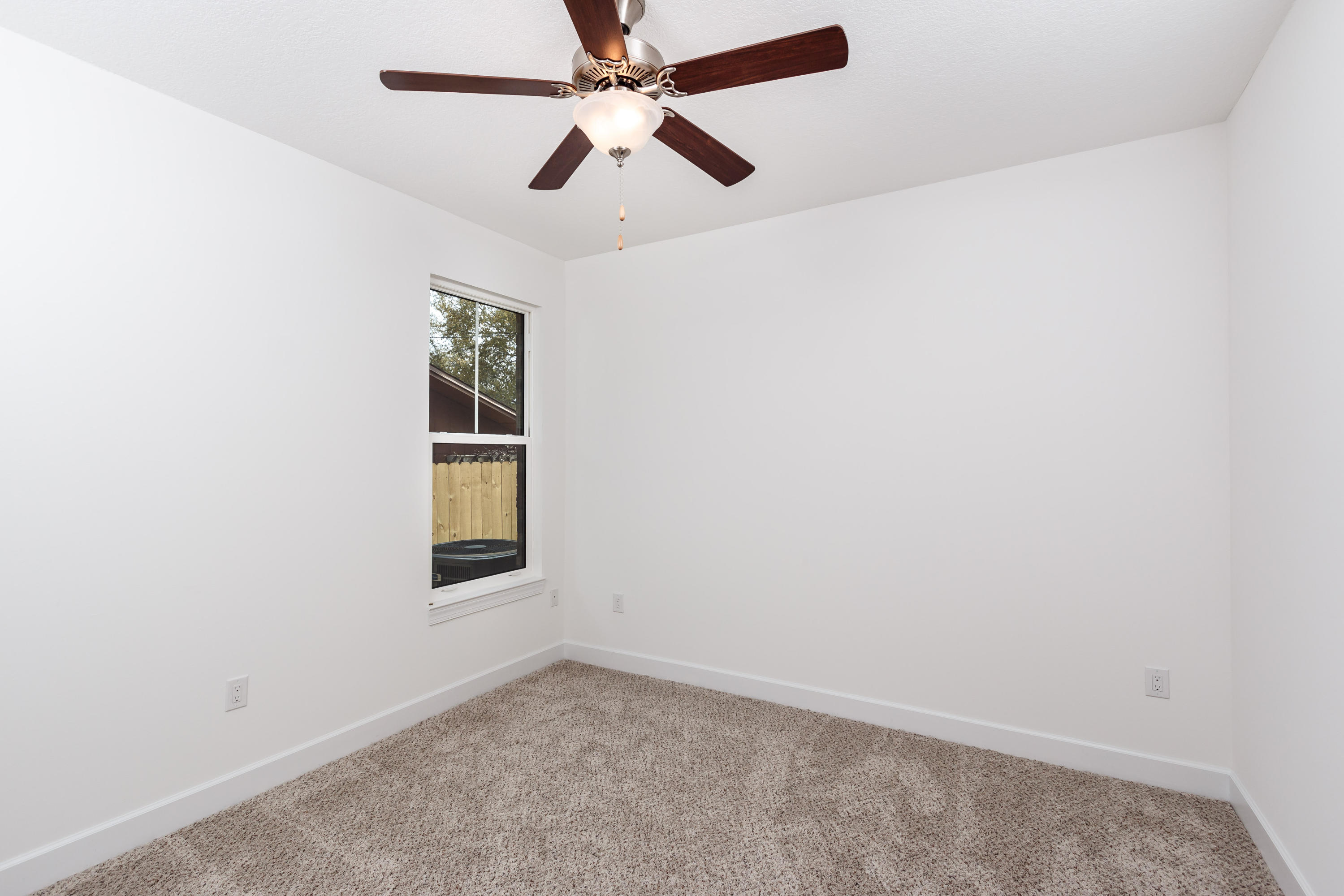 Shady Glen Cove - Residential