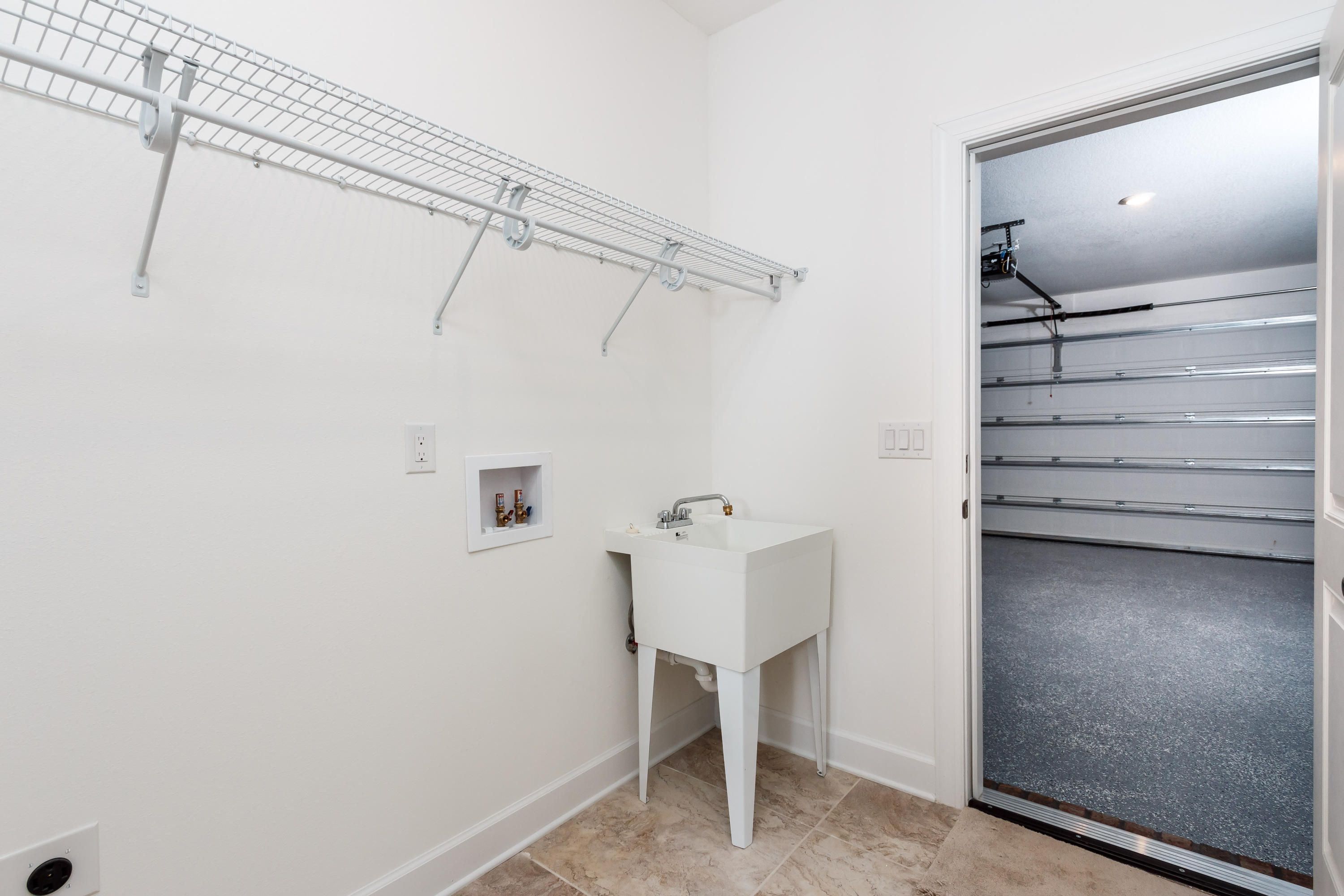 Shady Glen Cove - Residential