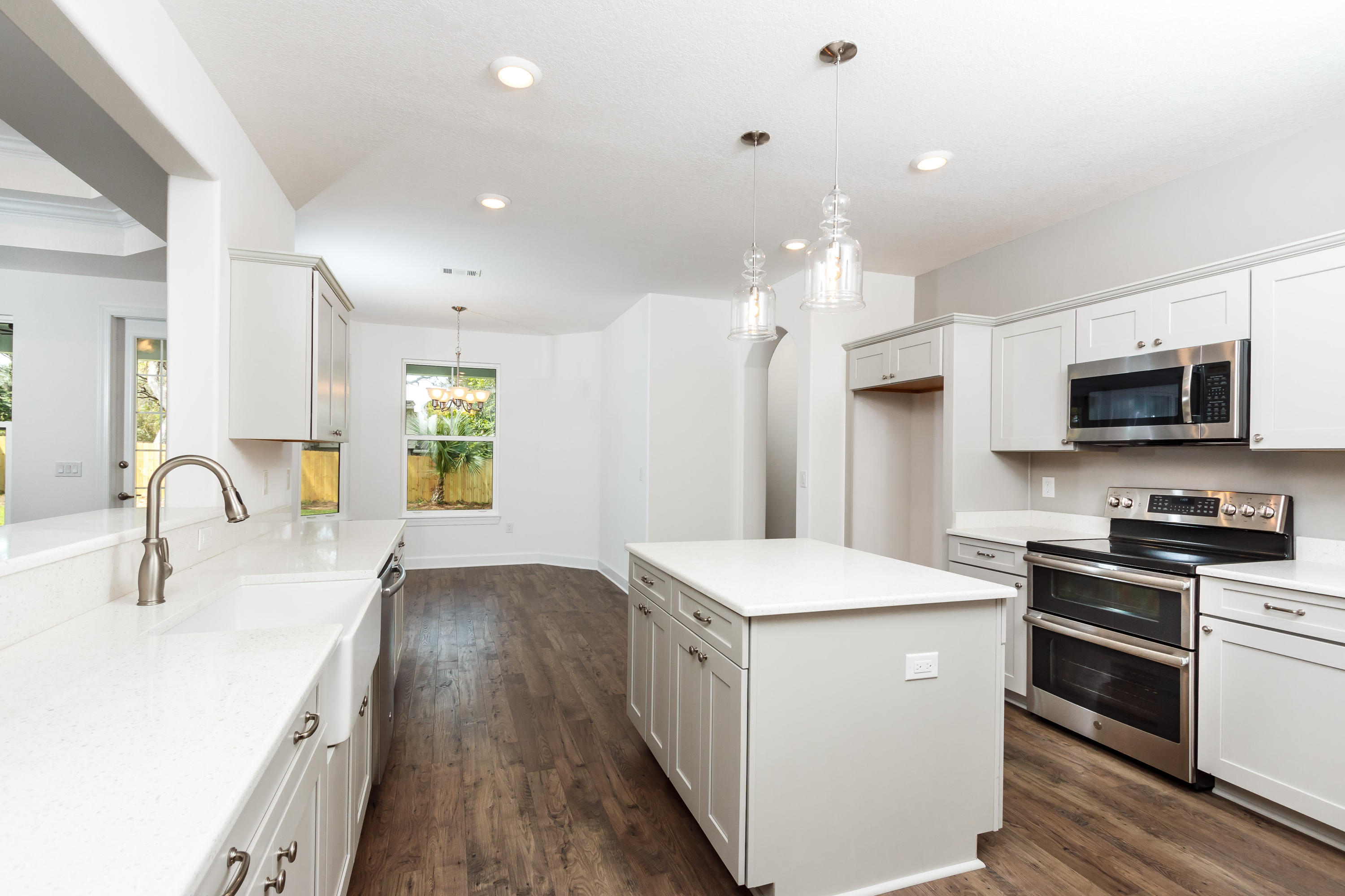 Shady Glen Cove - Residential