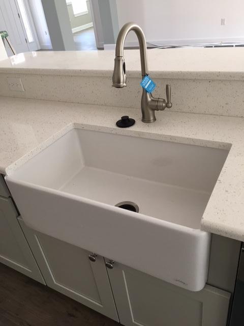 Shady Glen Cove - Residential