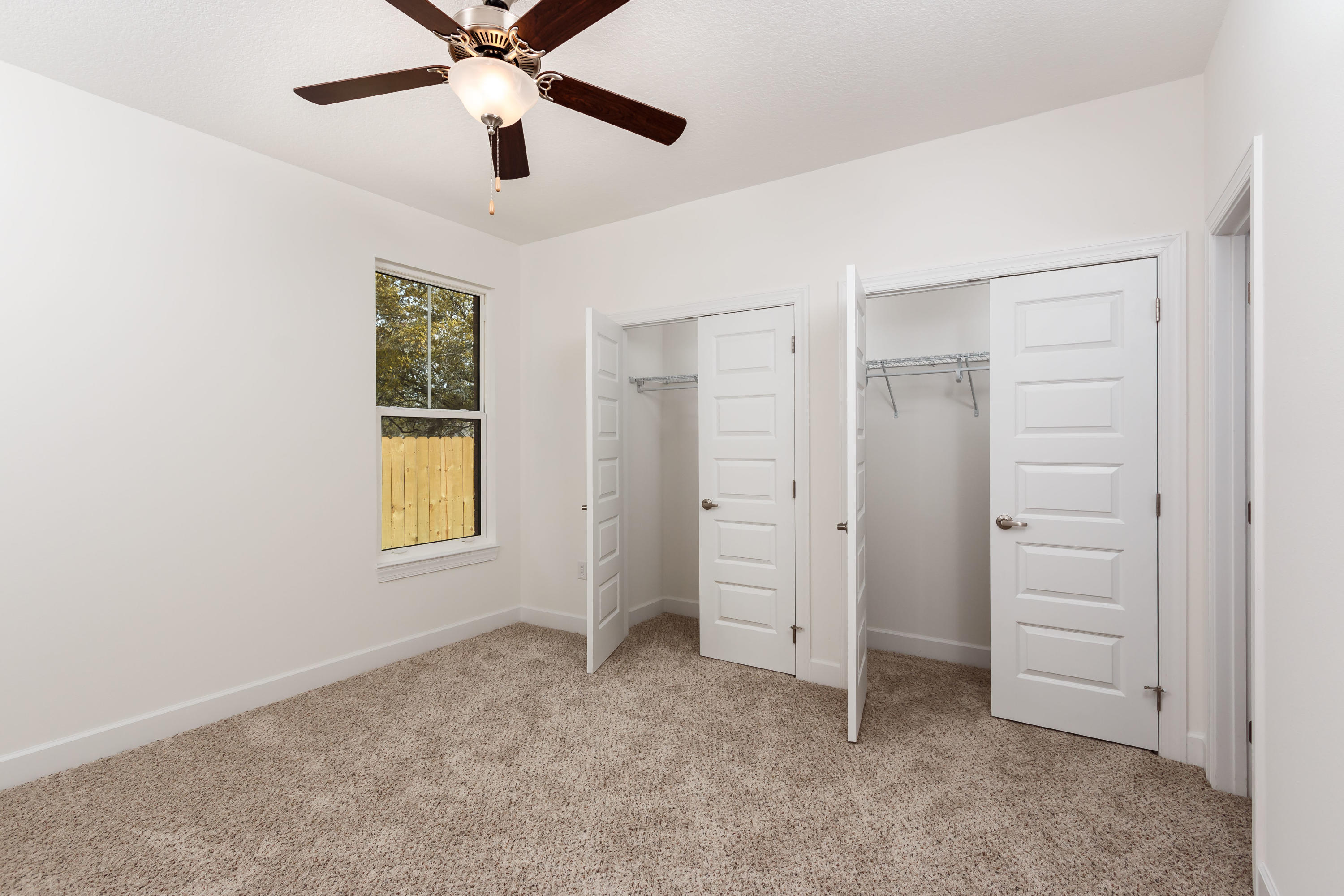 Shady Glen Cove - Residential