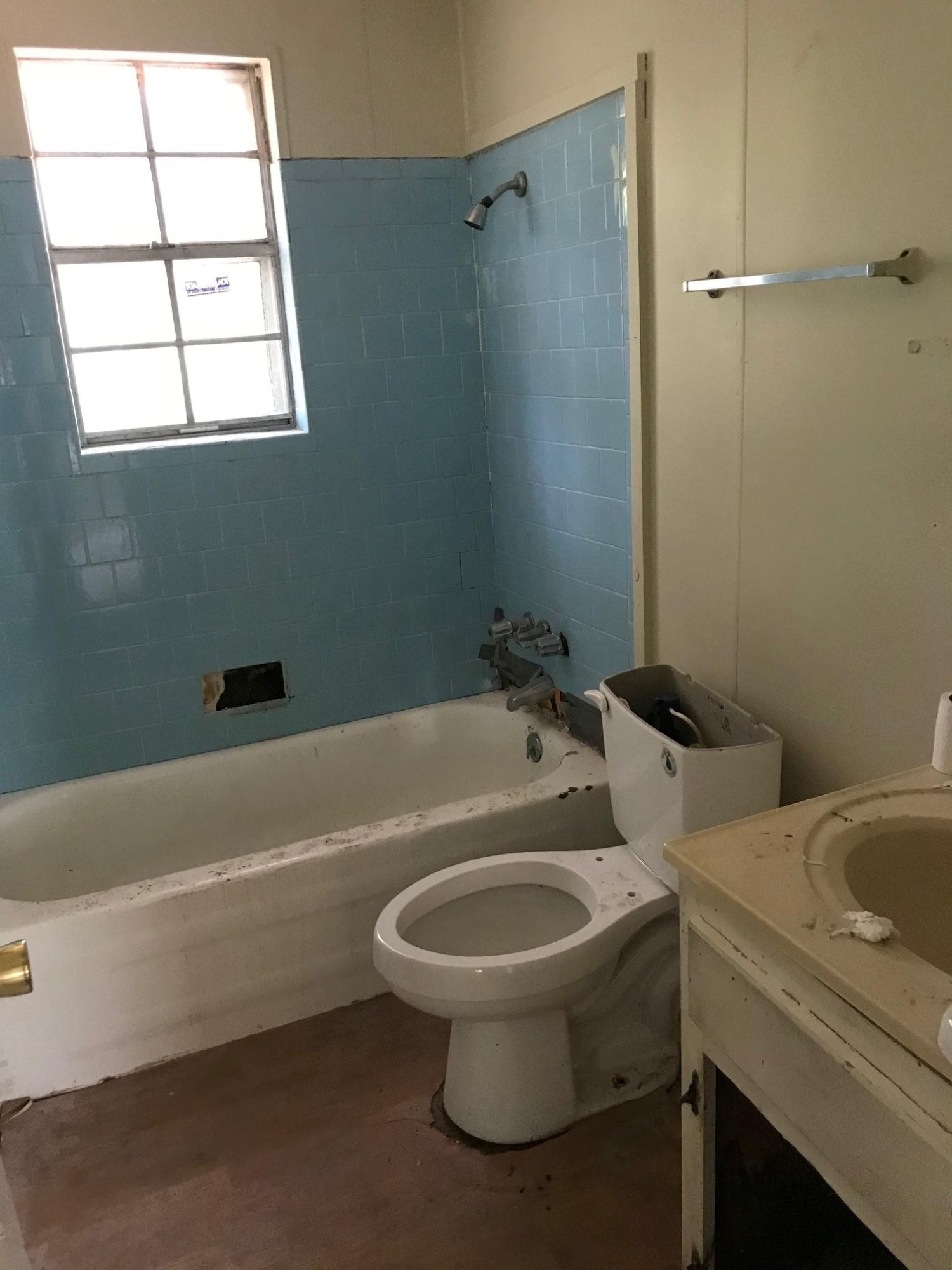 TOWN OF DEFUNIAK SPRINGS - Residential