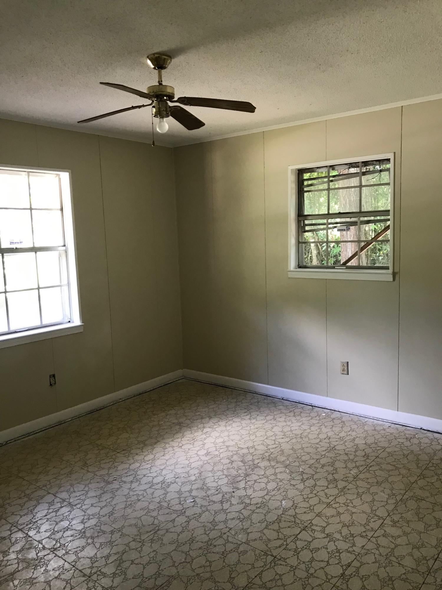 TOWN OF DEFUNIAK SPRINGS - Residential