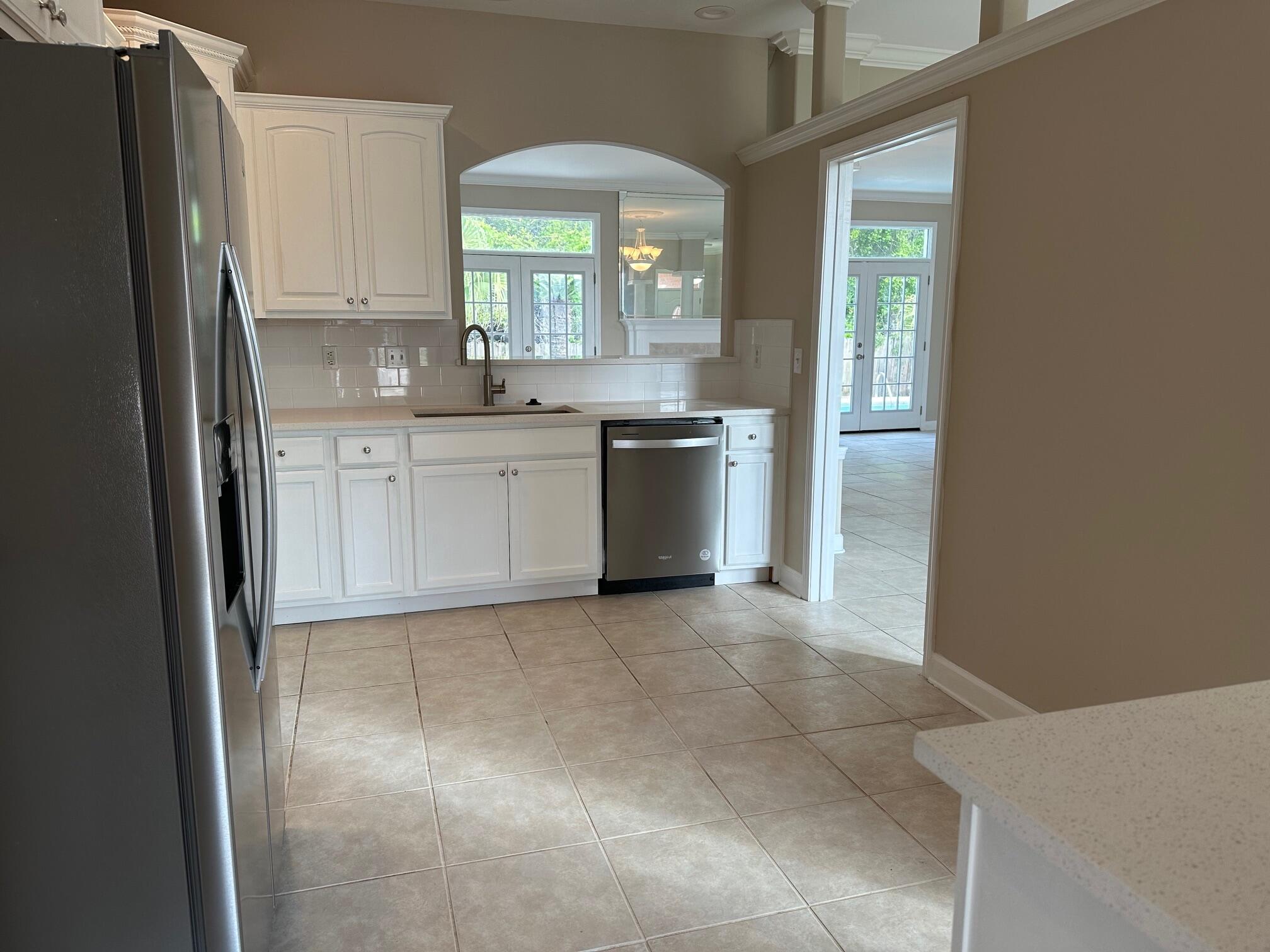 00-2S-22-2230-000A-0080 - Residential