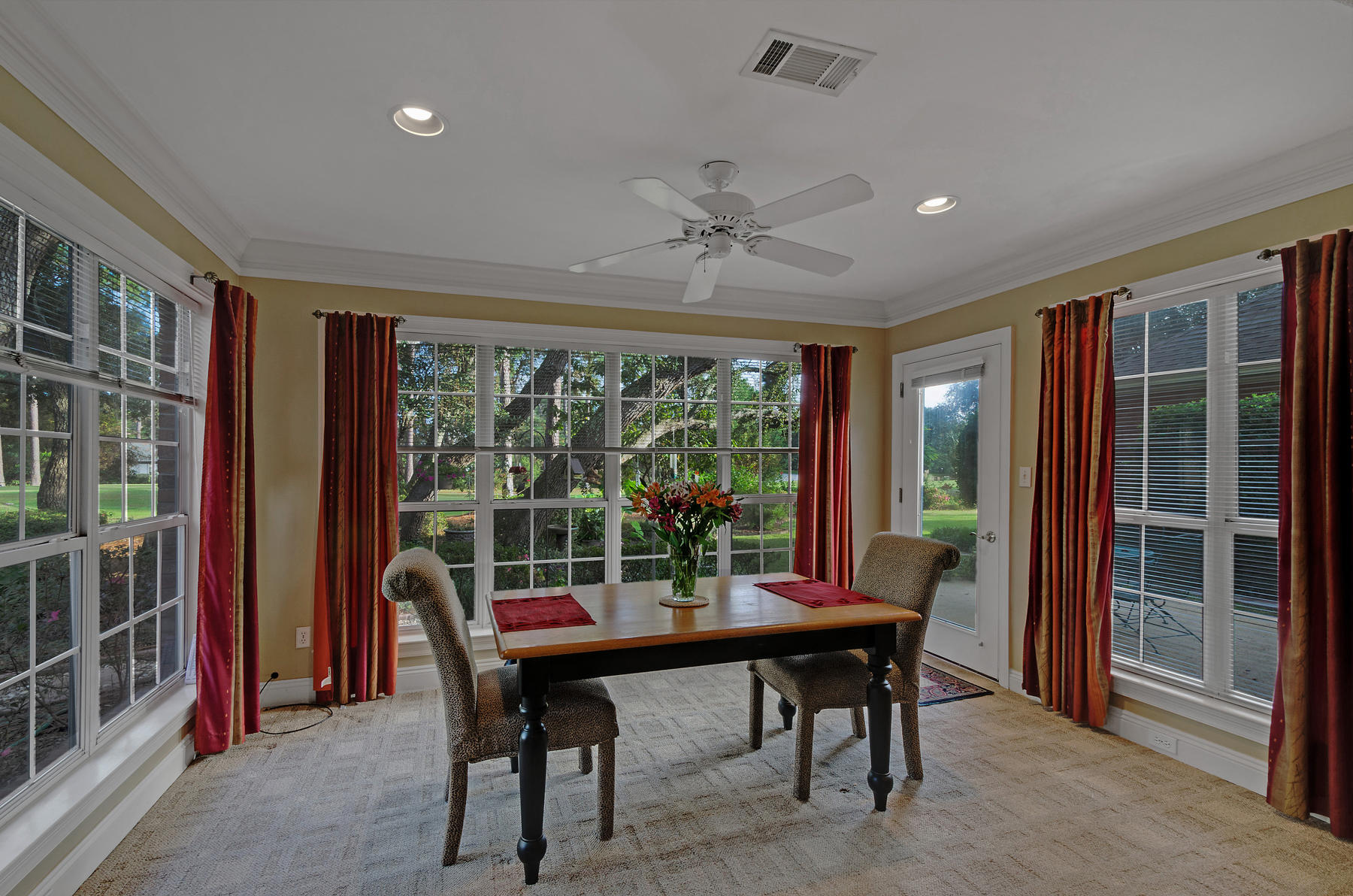 OAKMONT PLACE - Residential