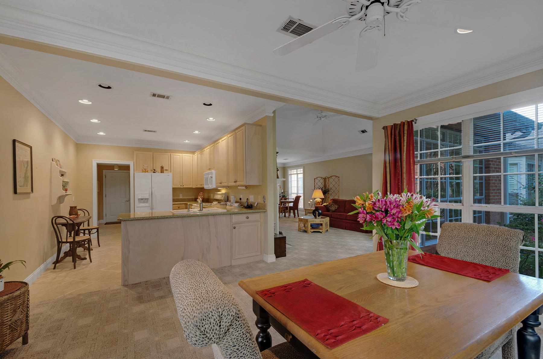 OAKMONT PLACE - Residential