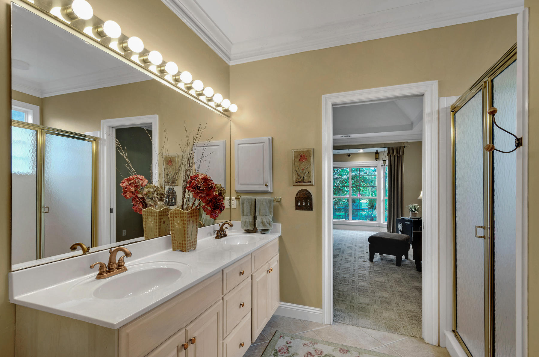 OAKMONT PLACE - Residential