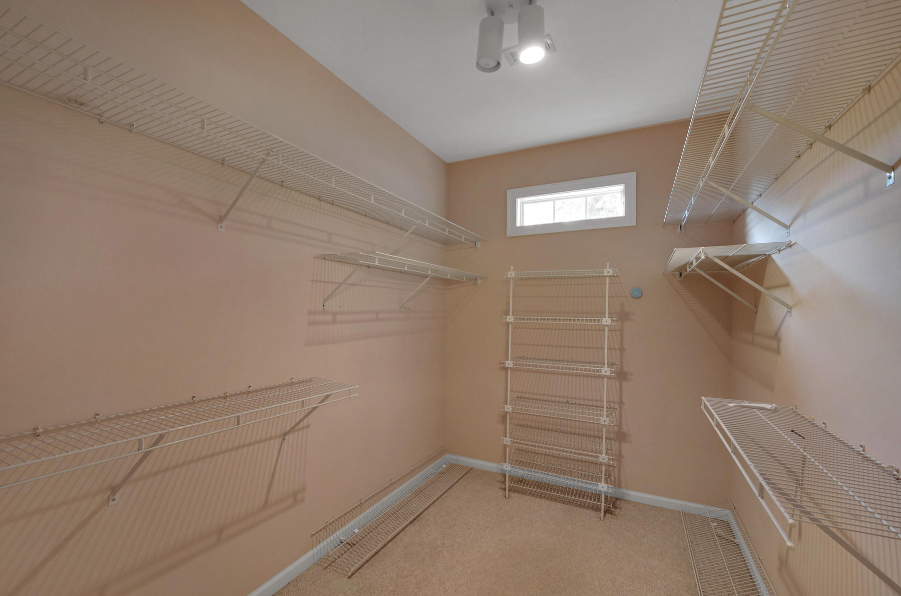 OAKMONT PLACE - Residential