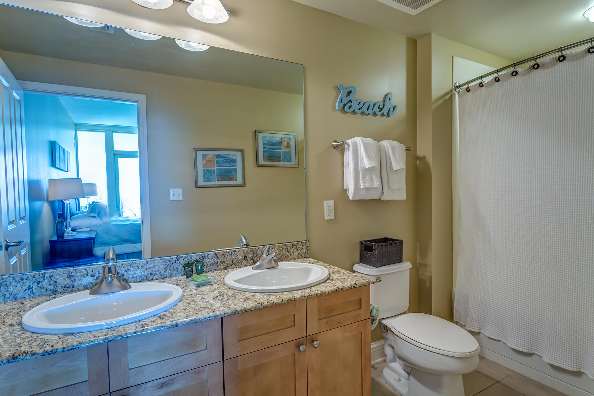 AQUA Beachside Resort - Residential