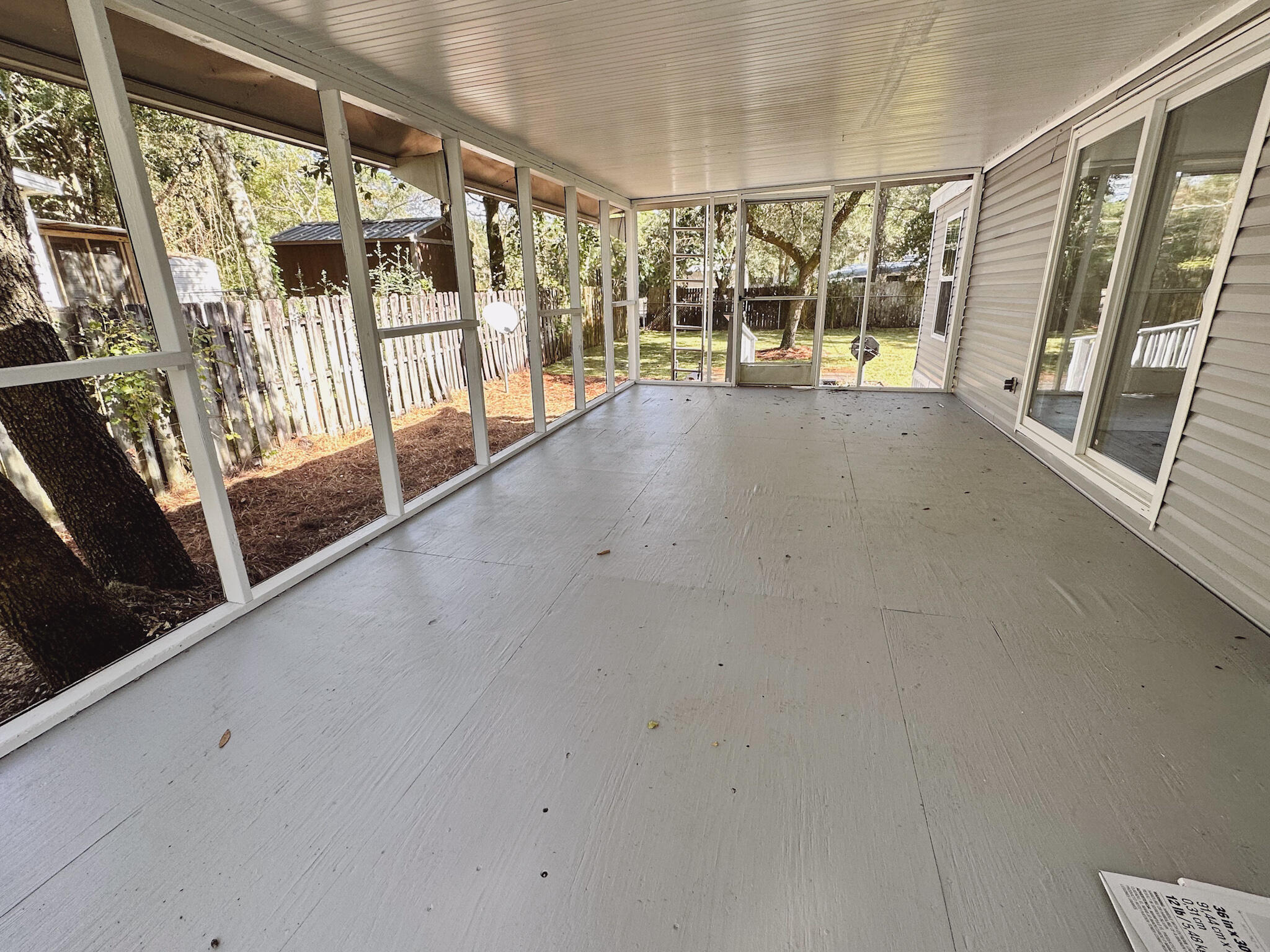 NO RECORDED SUBDIVISION - Residential