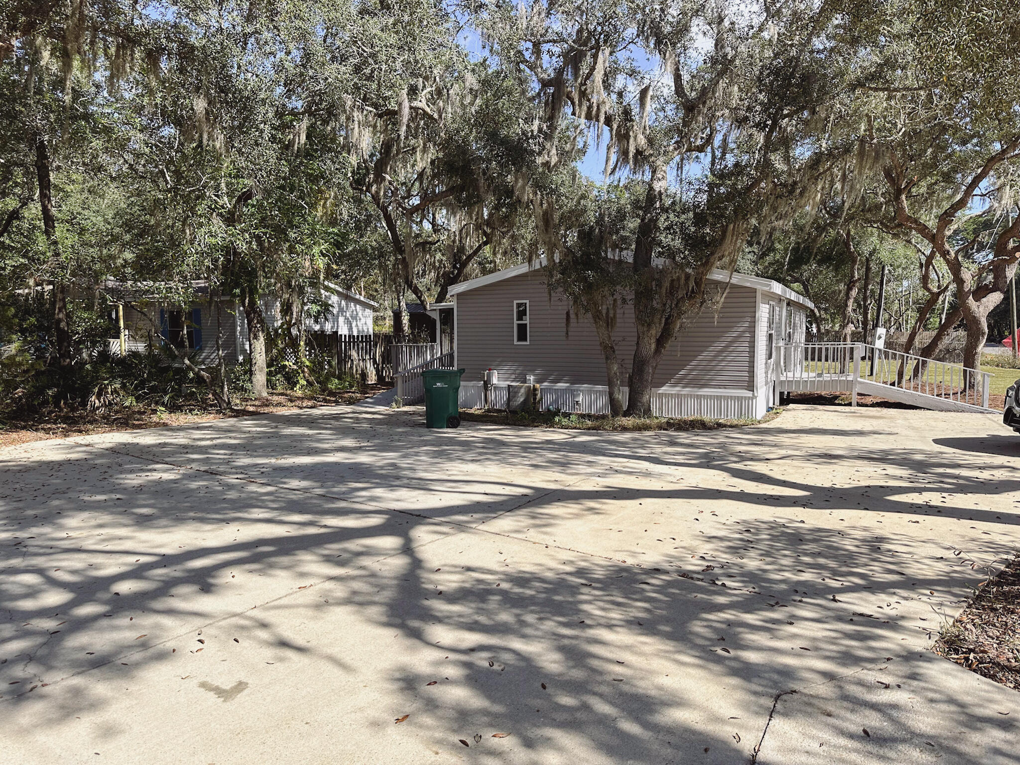 NO RECORDED SUBDIVISION - Residential