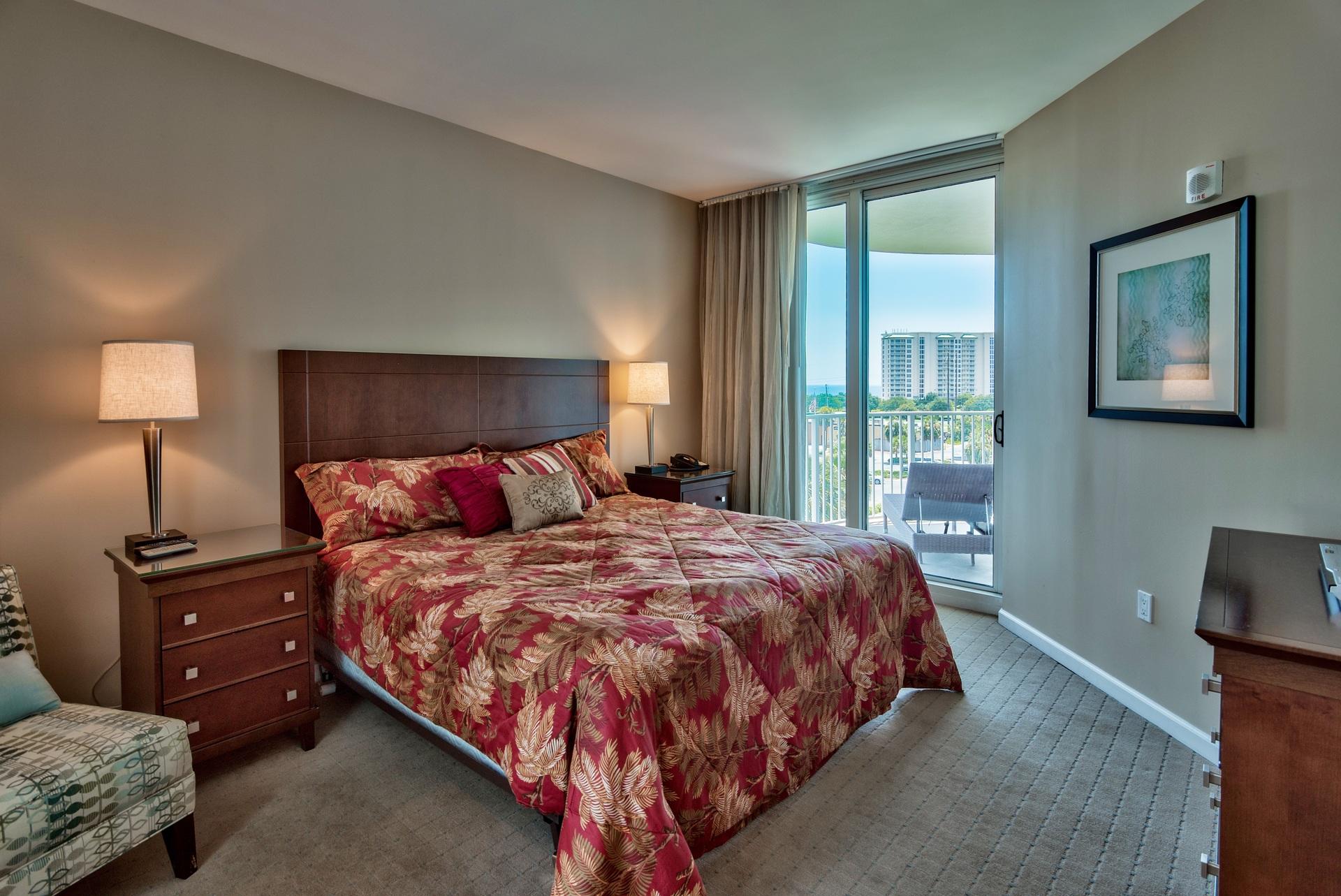 THE PALMS OF DESTIN - Residential