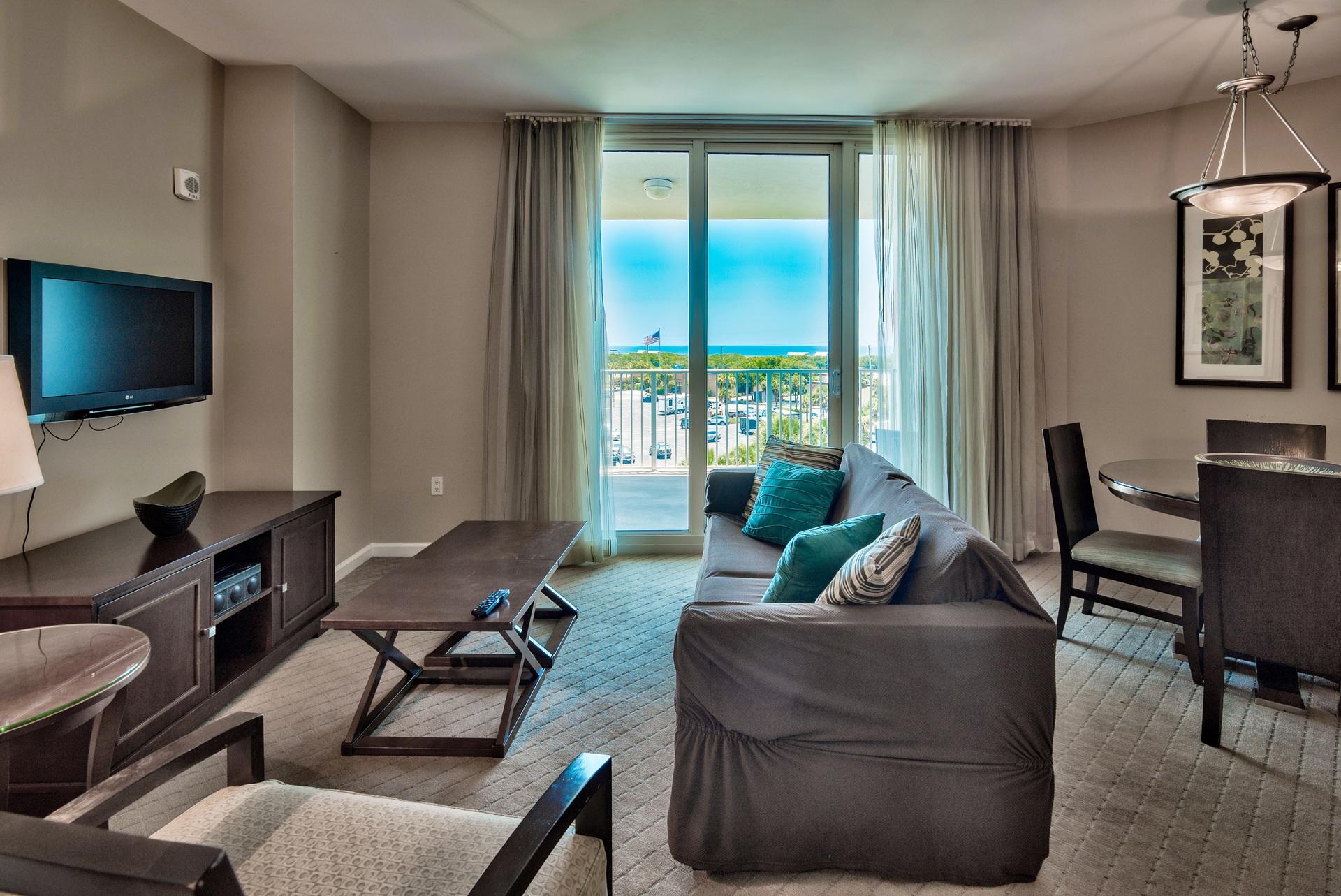 THE PALMS OF DESTIN - Residential