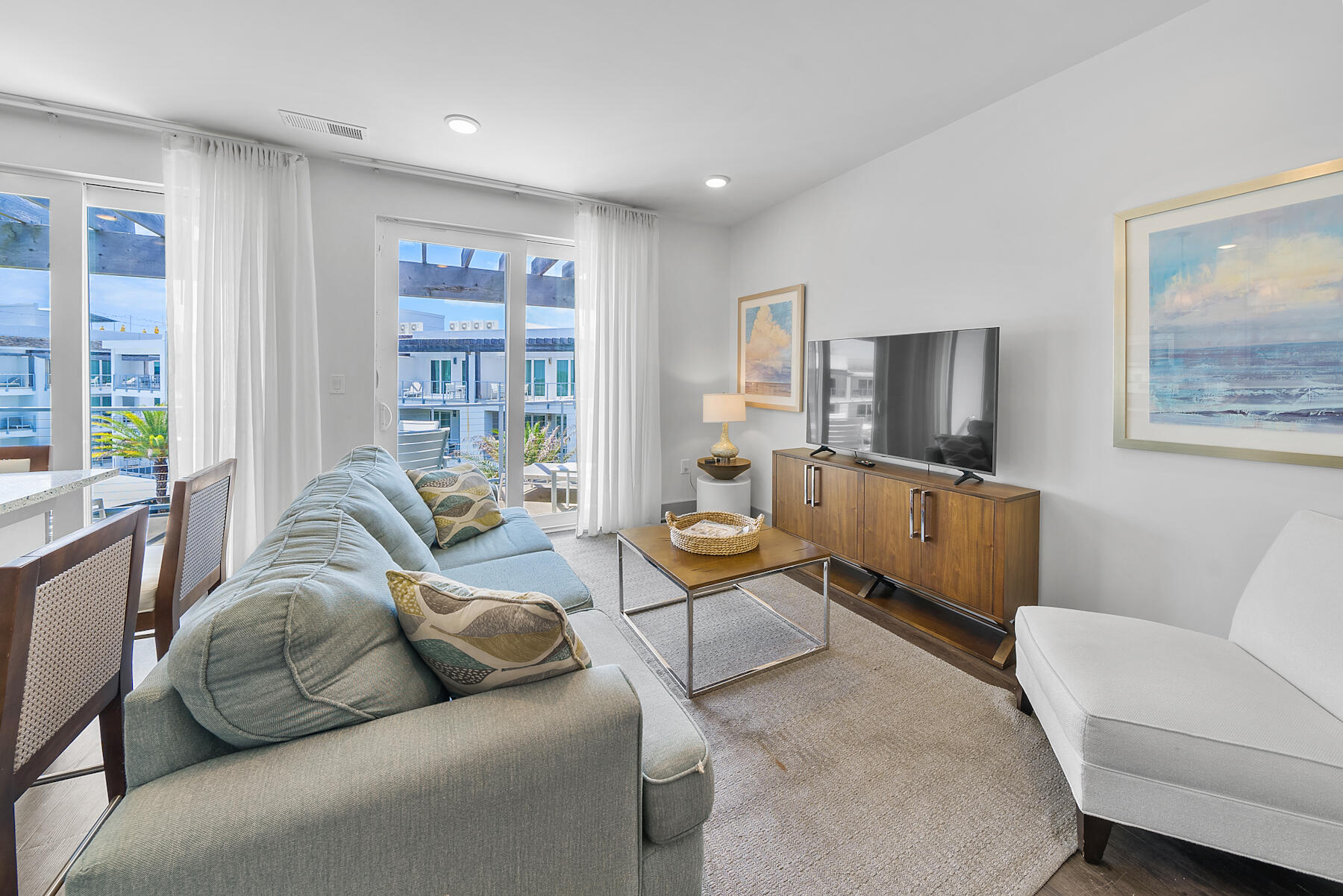 The POINTE - Residential