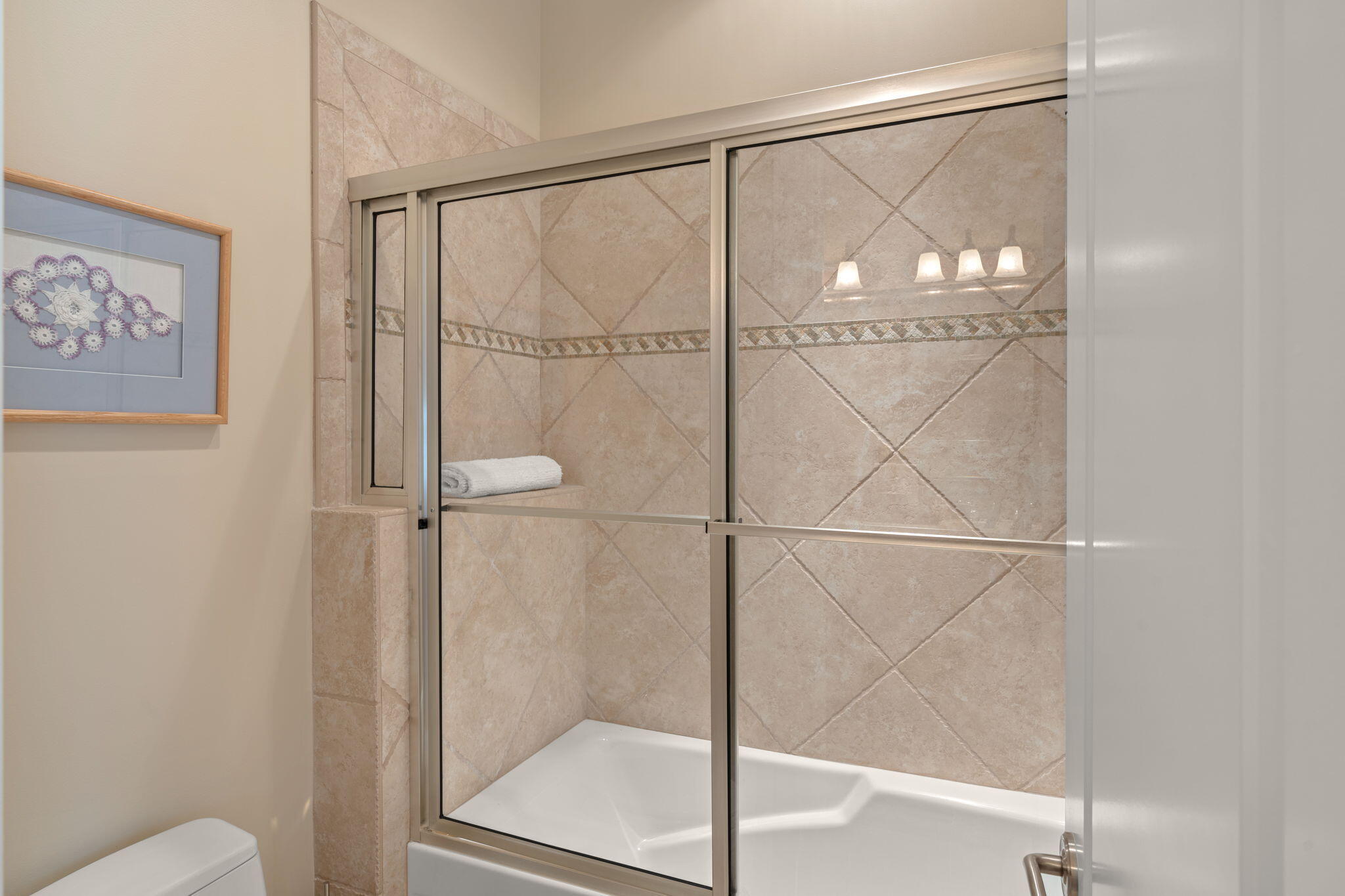 BURNT PINE - Residential