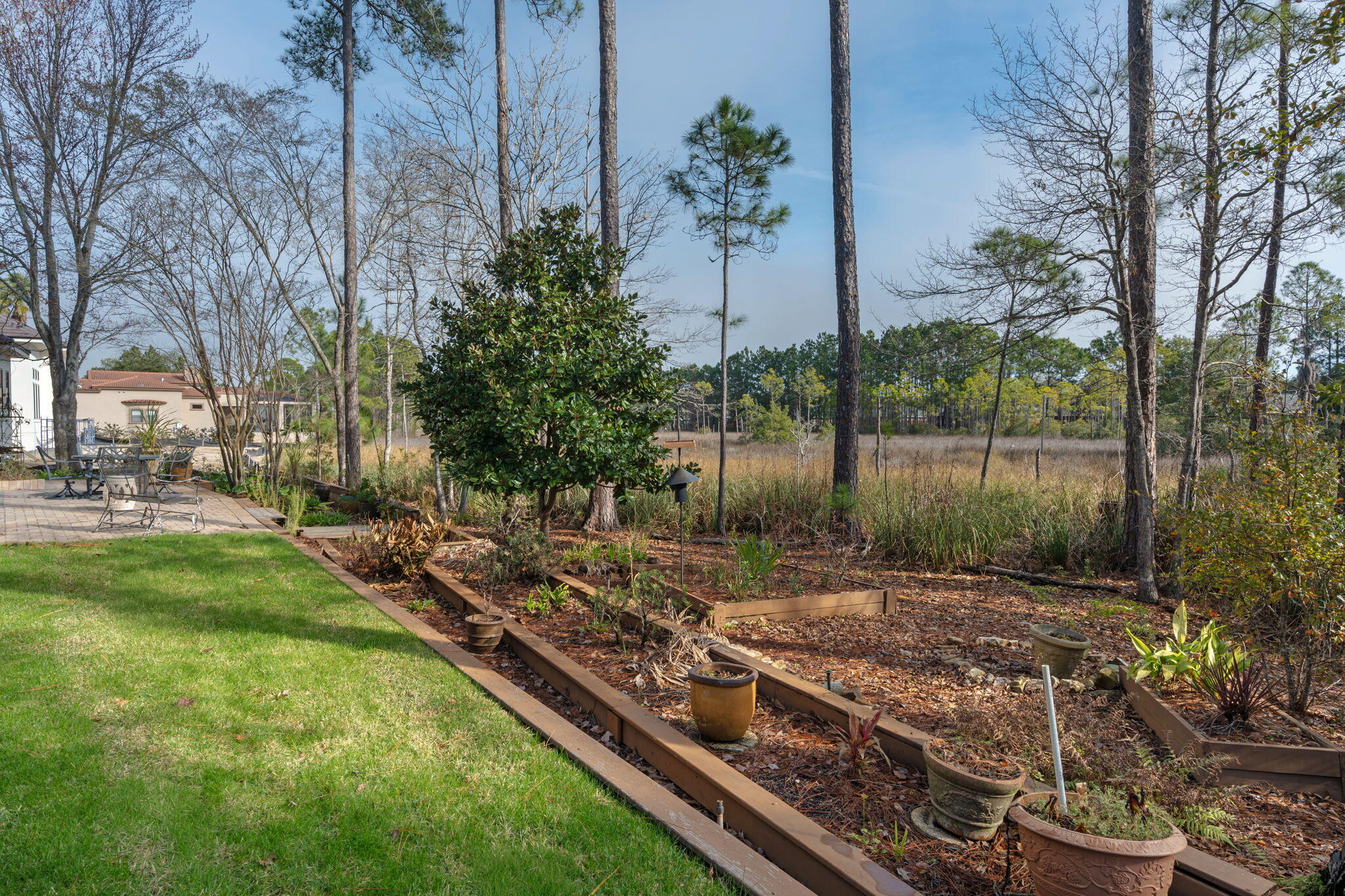 BURNT PINE - Residential