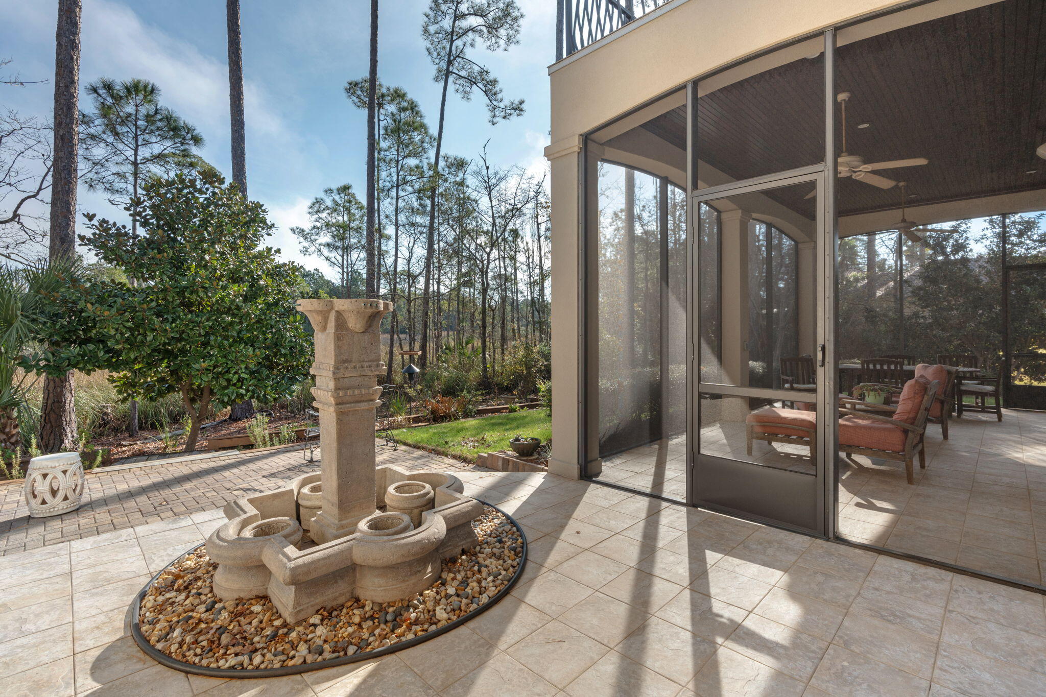 BURNT PINE - Residential