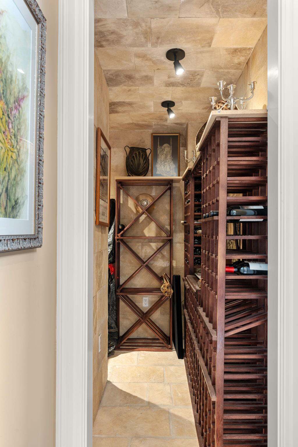 BURNT PINE - Residential