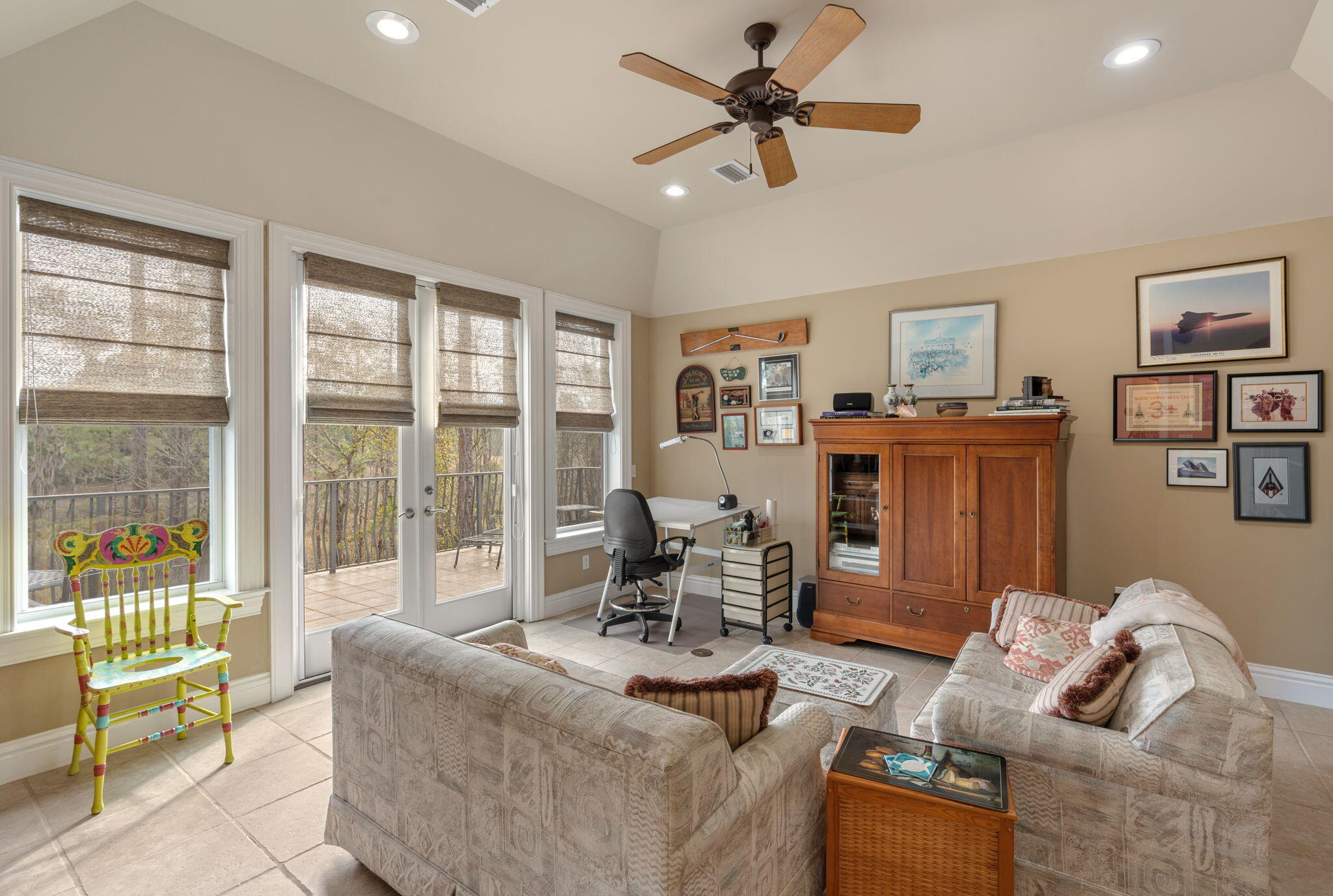 BURNT PINE - Residential