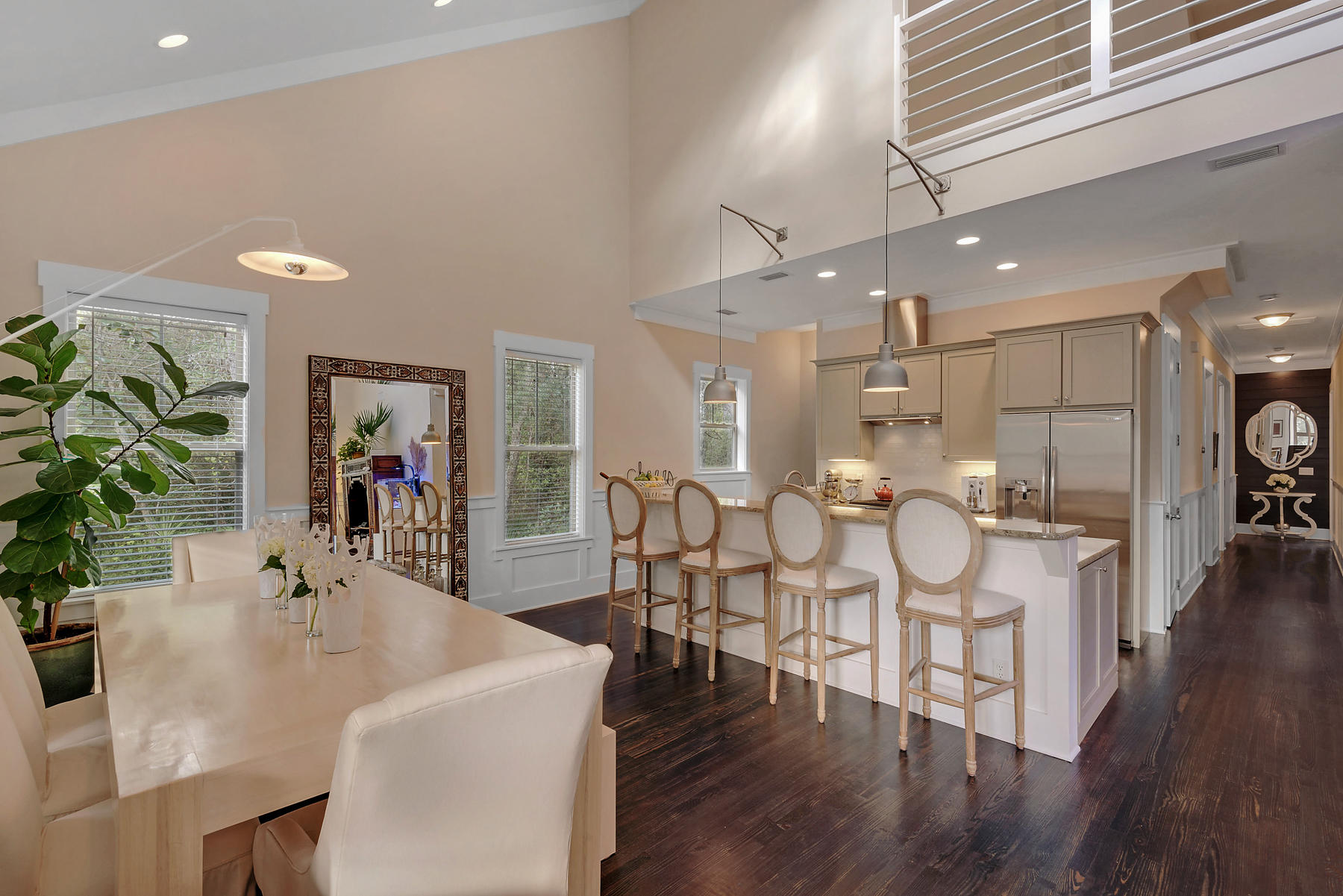 MAGNOLIA BEACH - Residential