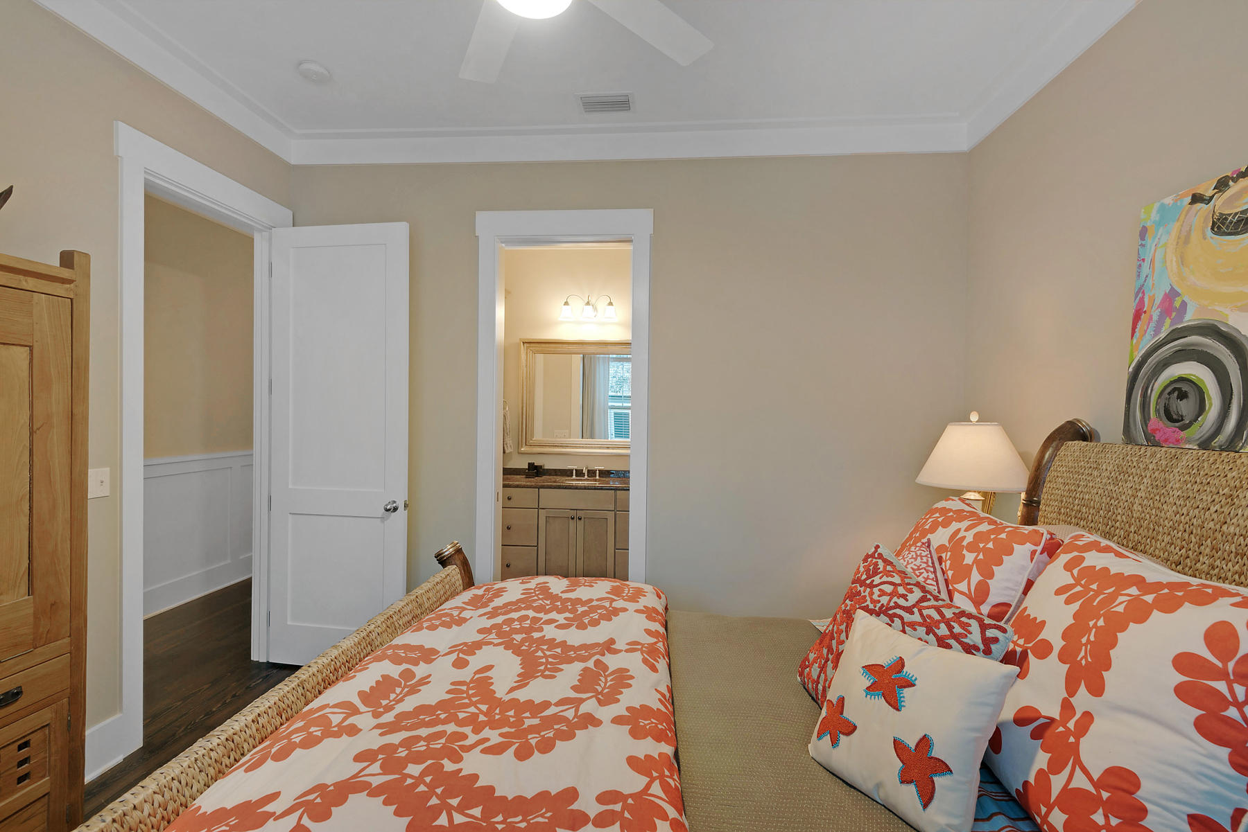 MAGNOLIA BEACH - Residential