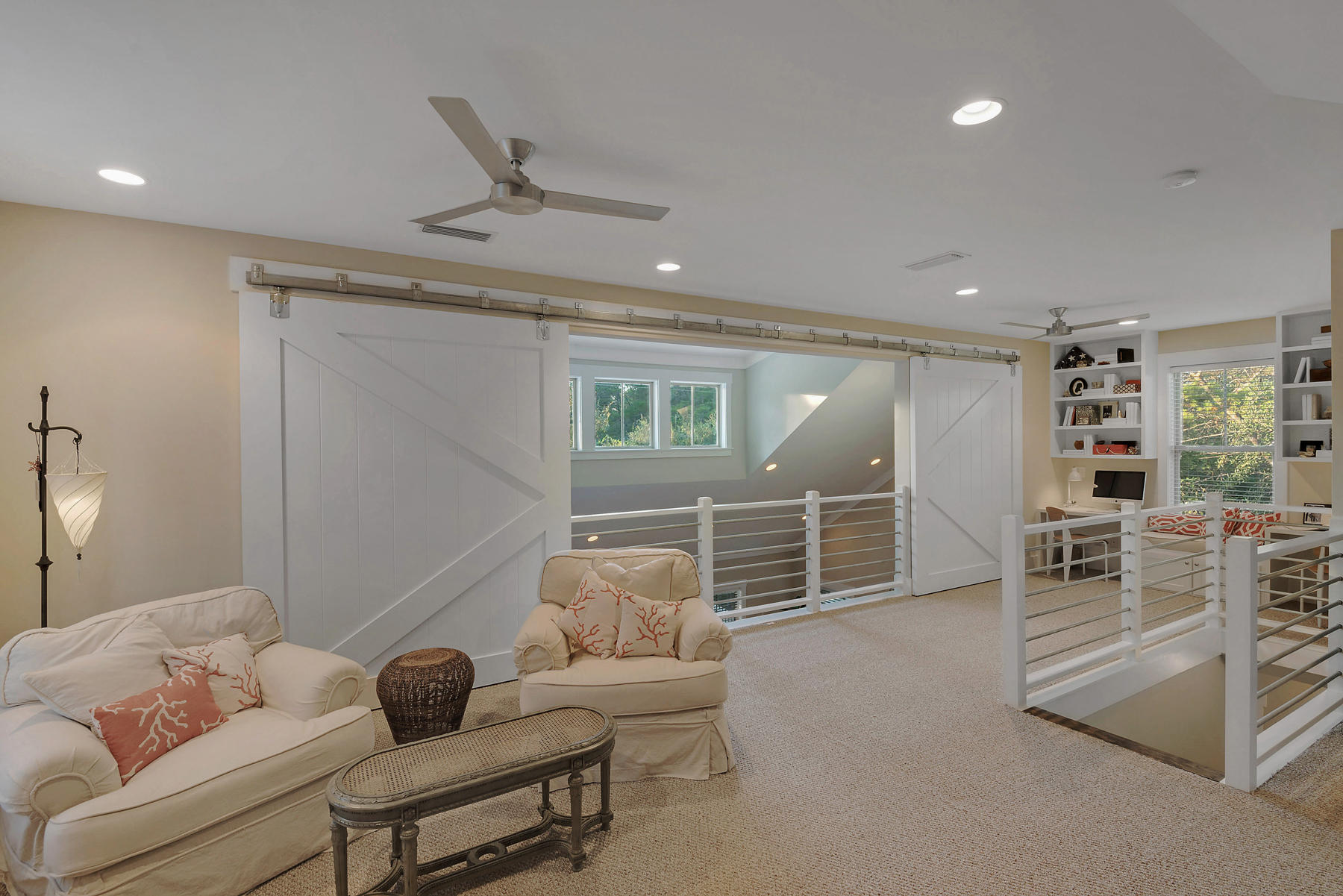 MAGNOLIA BEACH - Residential