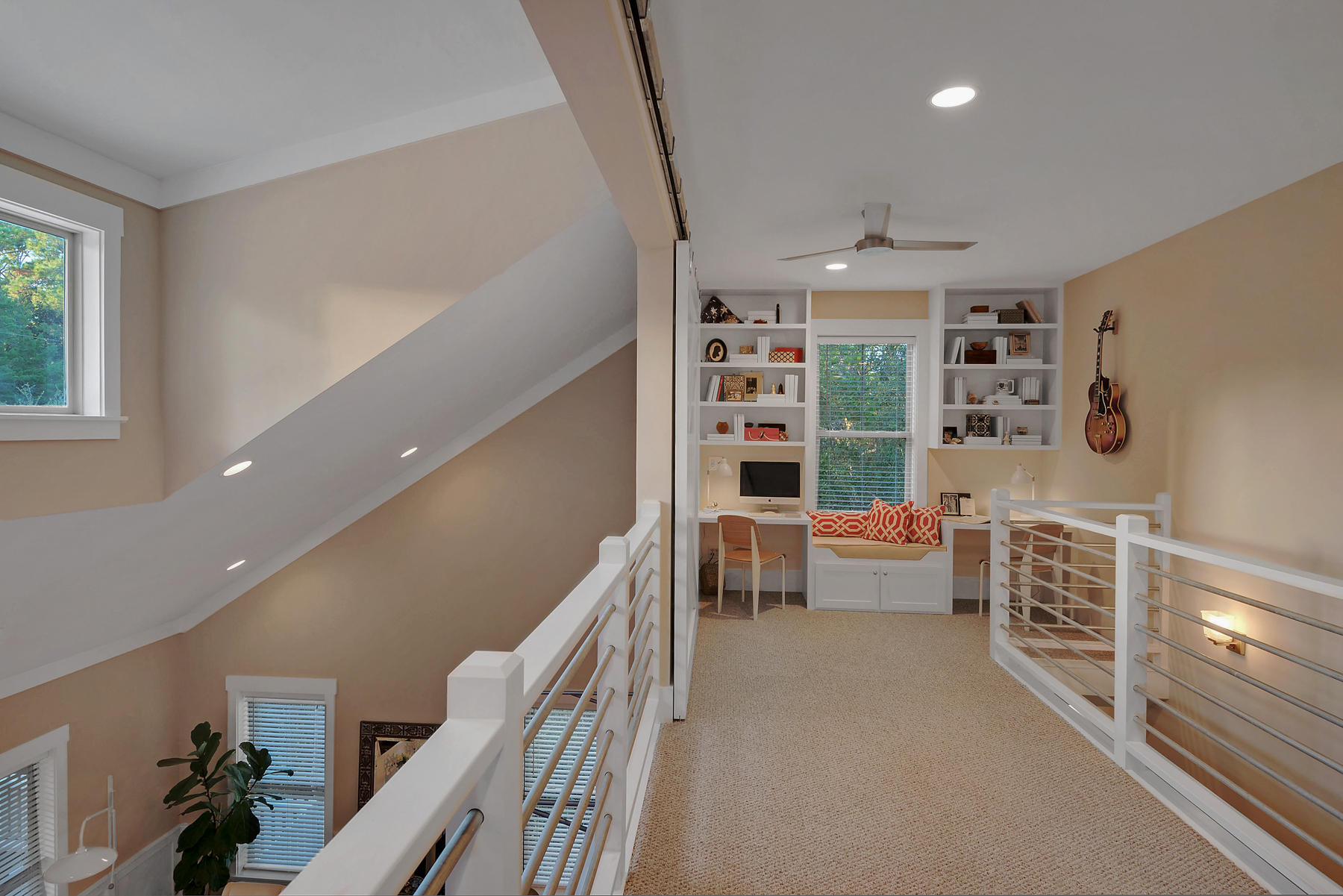 MAGNOLIA BEACH - Residential