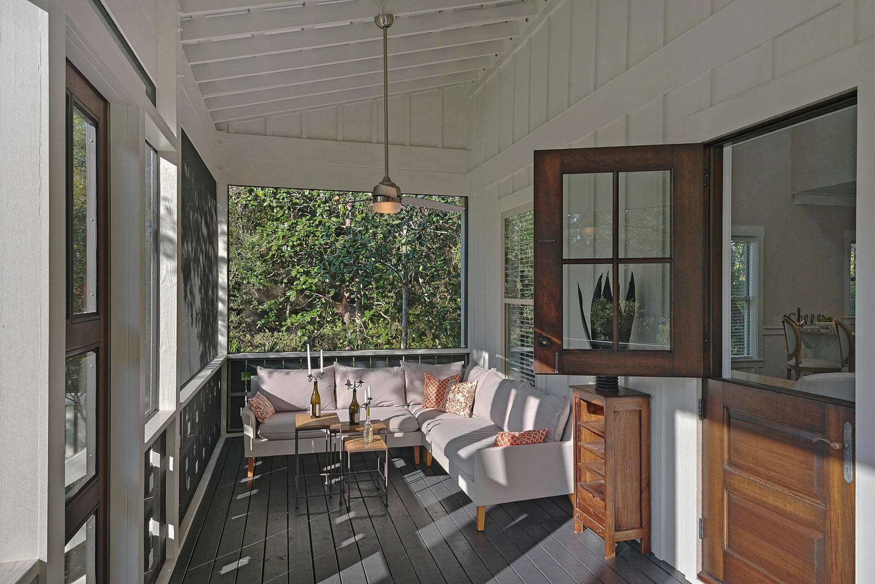 MAGNOLIA BEACH - Residential