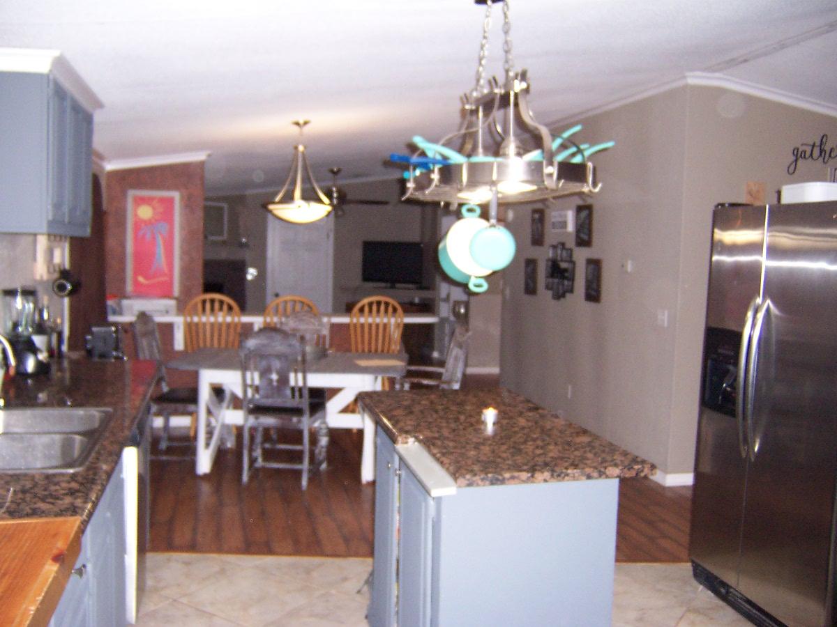 OAKWOOD LAKES ESTATES - Residential