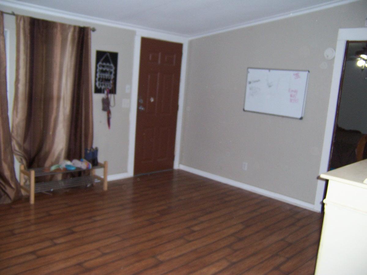 OAKWOOD LAKES ESTATES - Residential