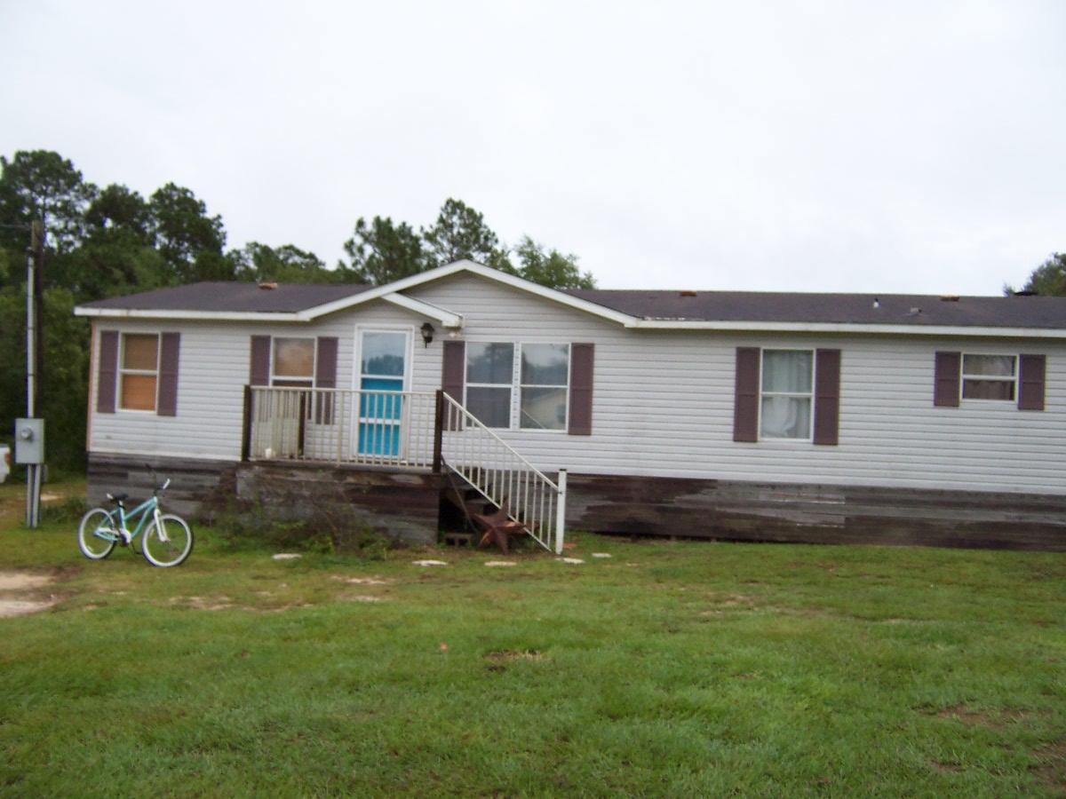 OAKWOOD LAKES ESTATES - Residential