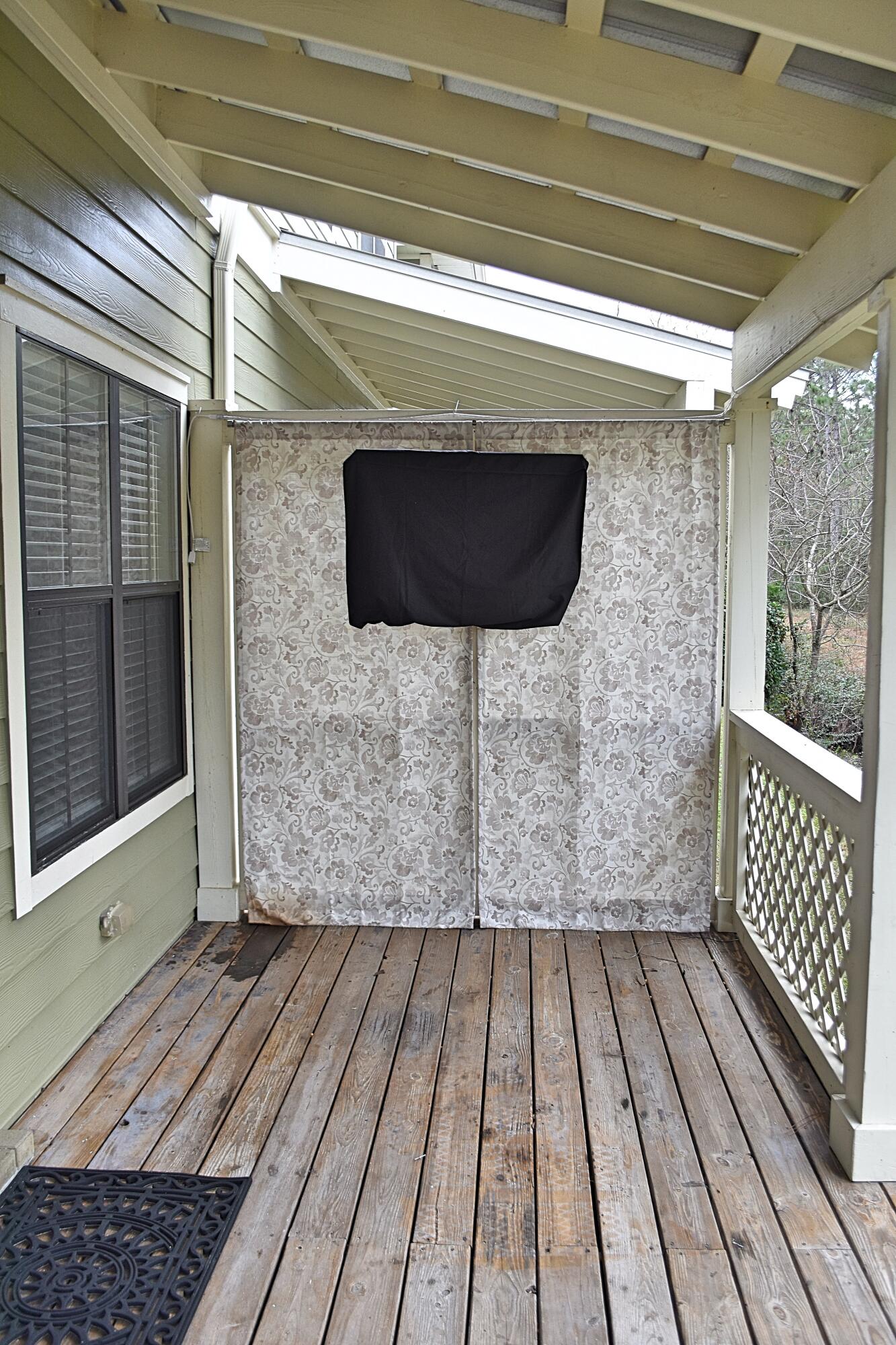 SOUTH HAVEN TOWNHOMES - Residential Lease